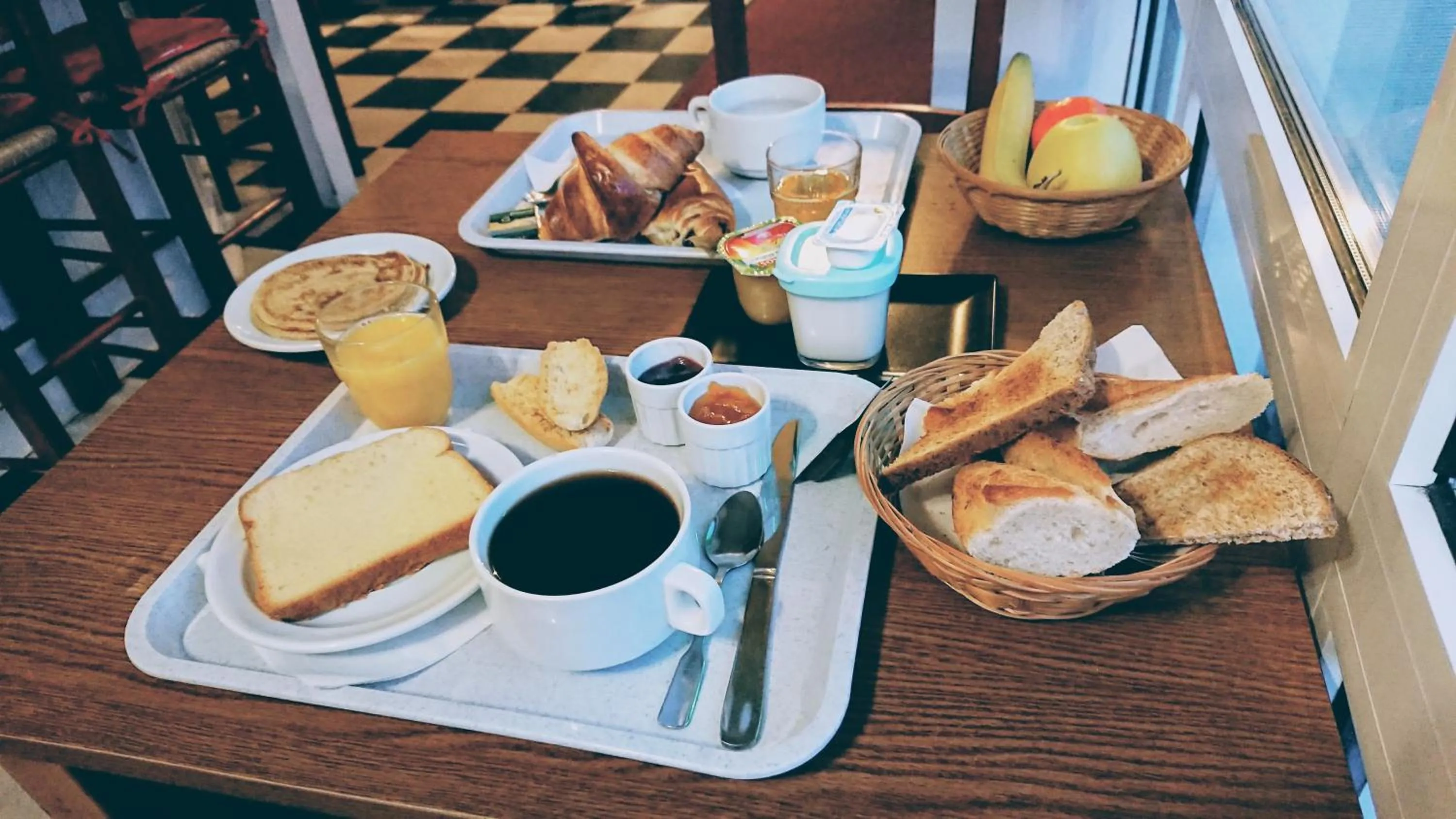 Fasthotel Angers Beaucouzé