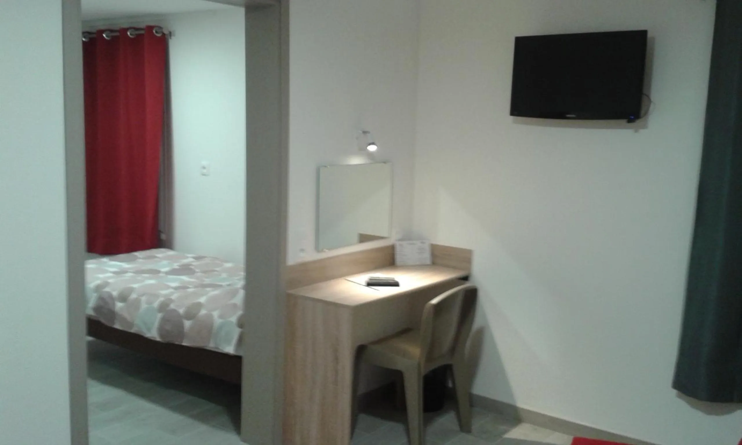 Seating area, Bed in Fasthotel Angers Beaucouzé