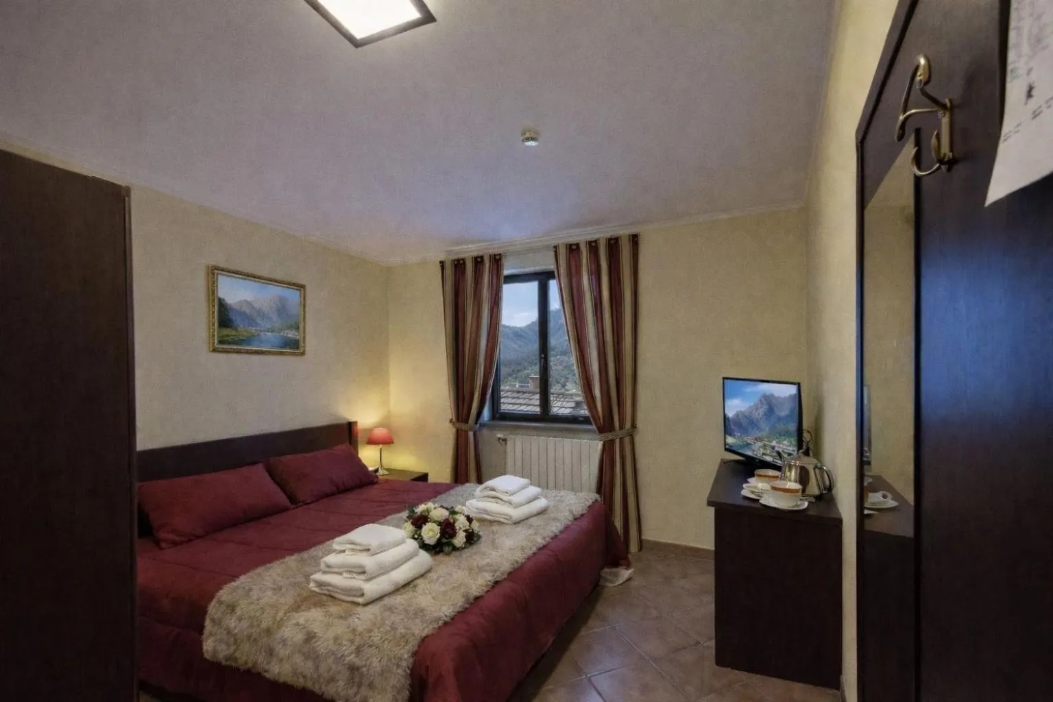 Bed in Hotel Oberje Dla Viere