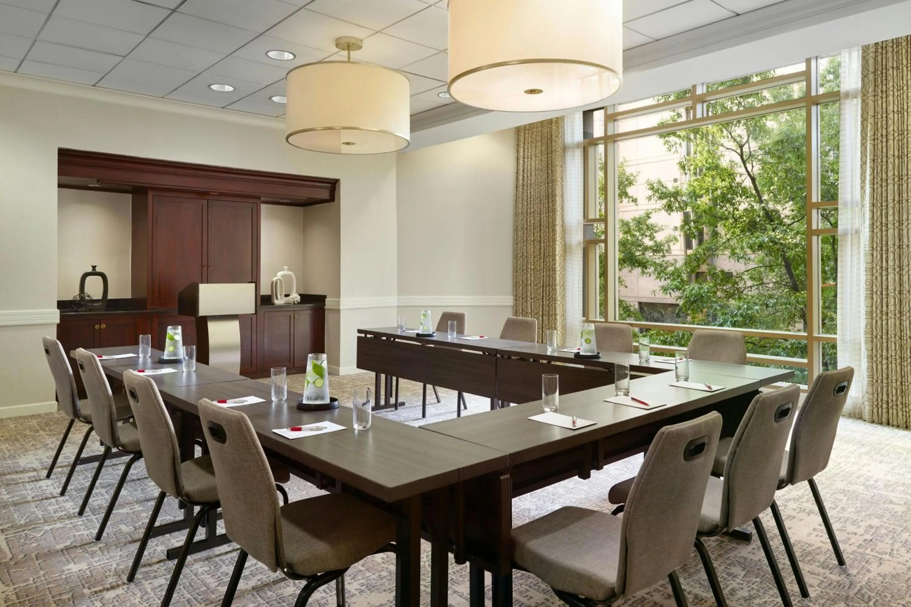 Entertainment in Charlotte Marriott City Center