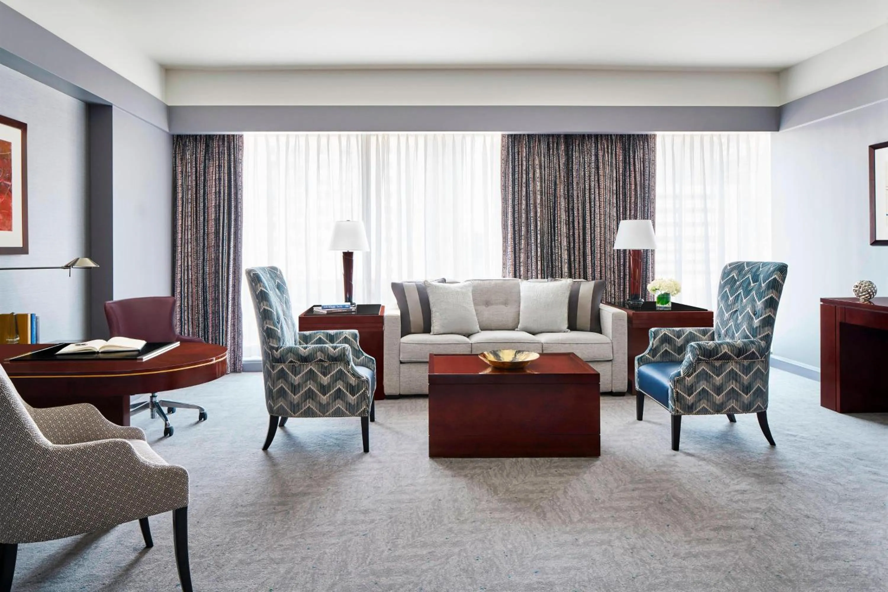 Living room in The Ritz-Carlton, Charlotte