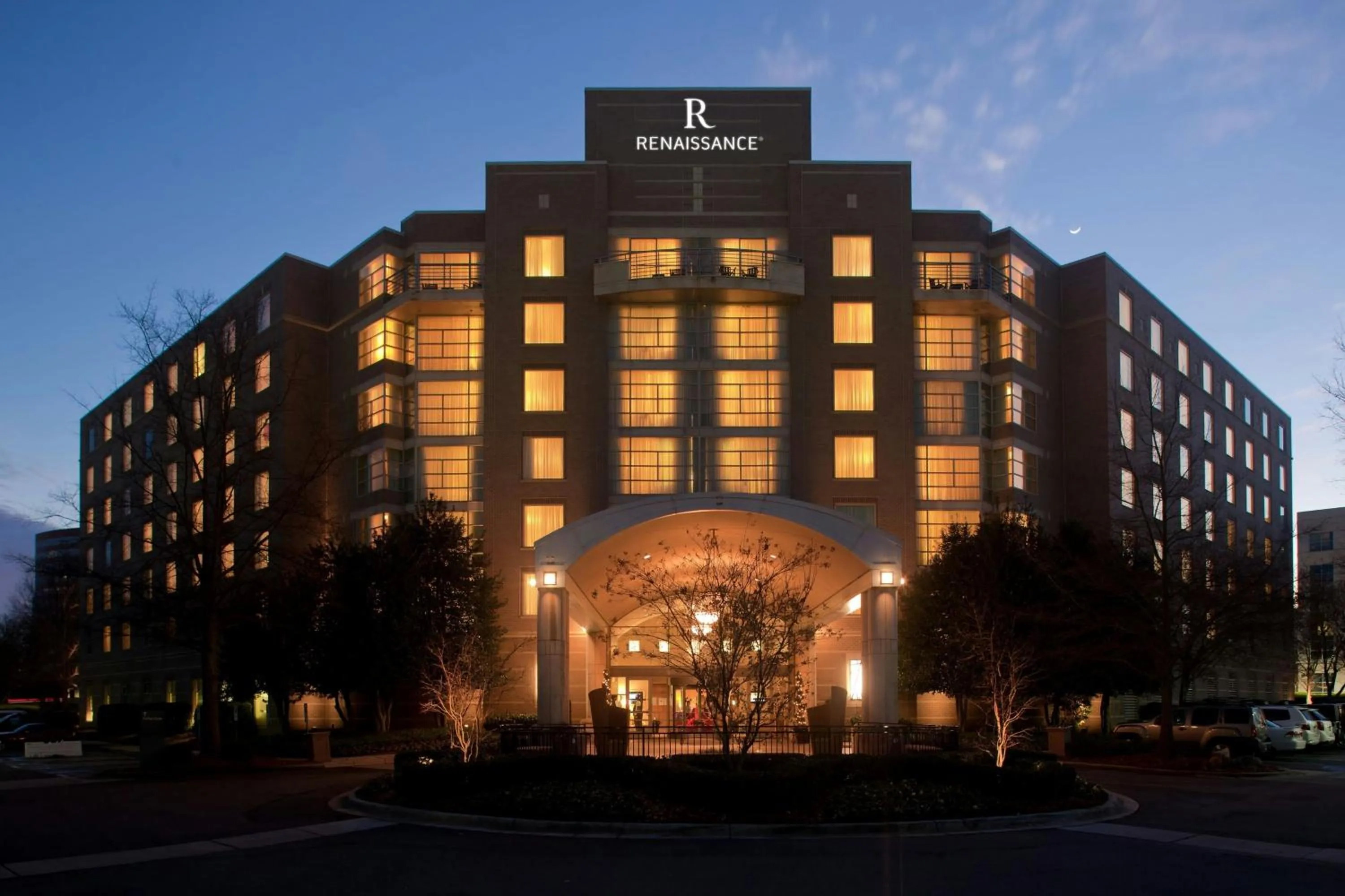 Property building in Renaissance Charlotte SouthPark Hotel