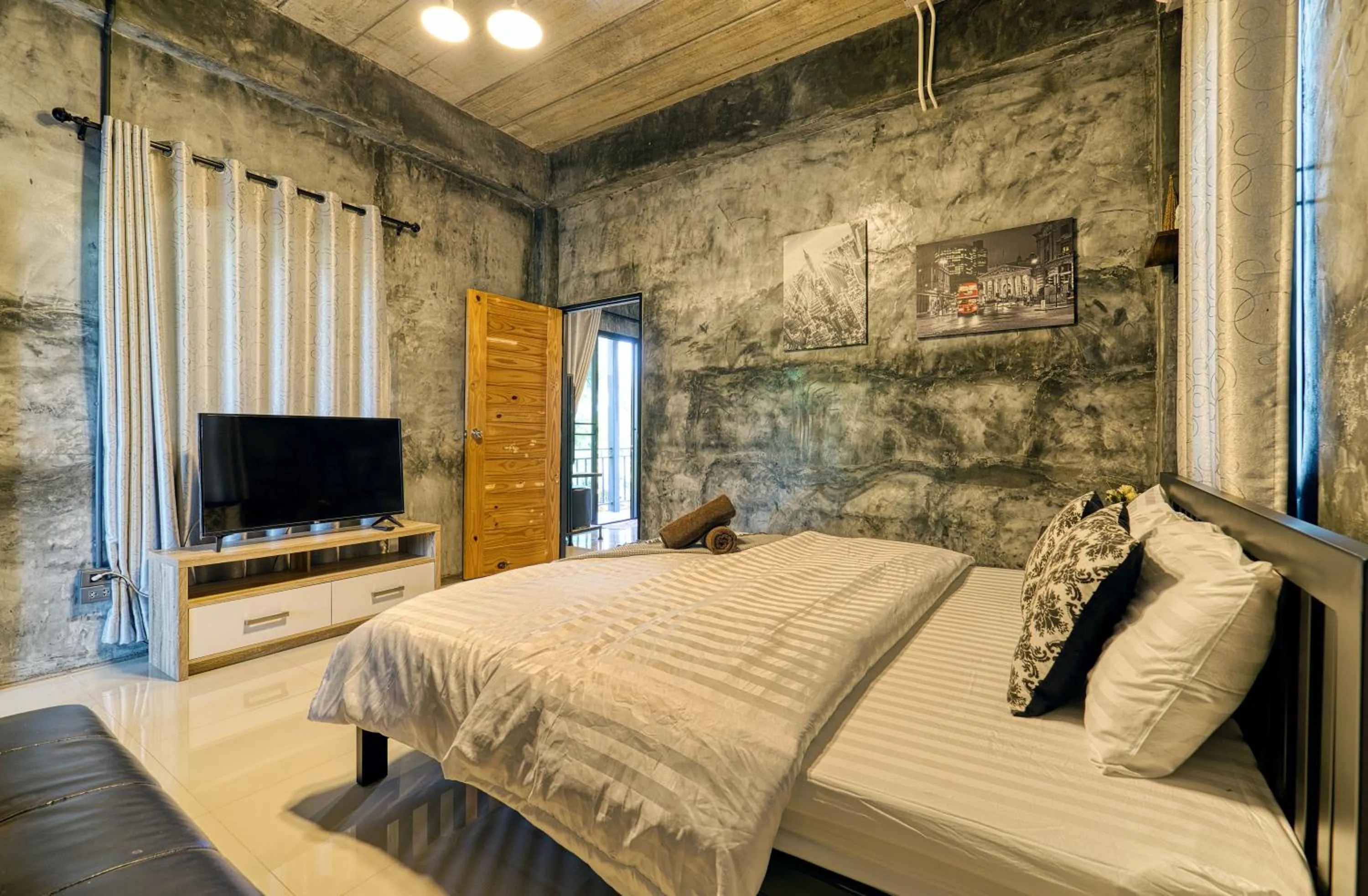 Bed in Chill at Hill