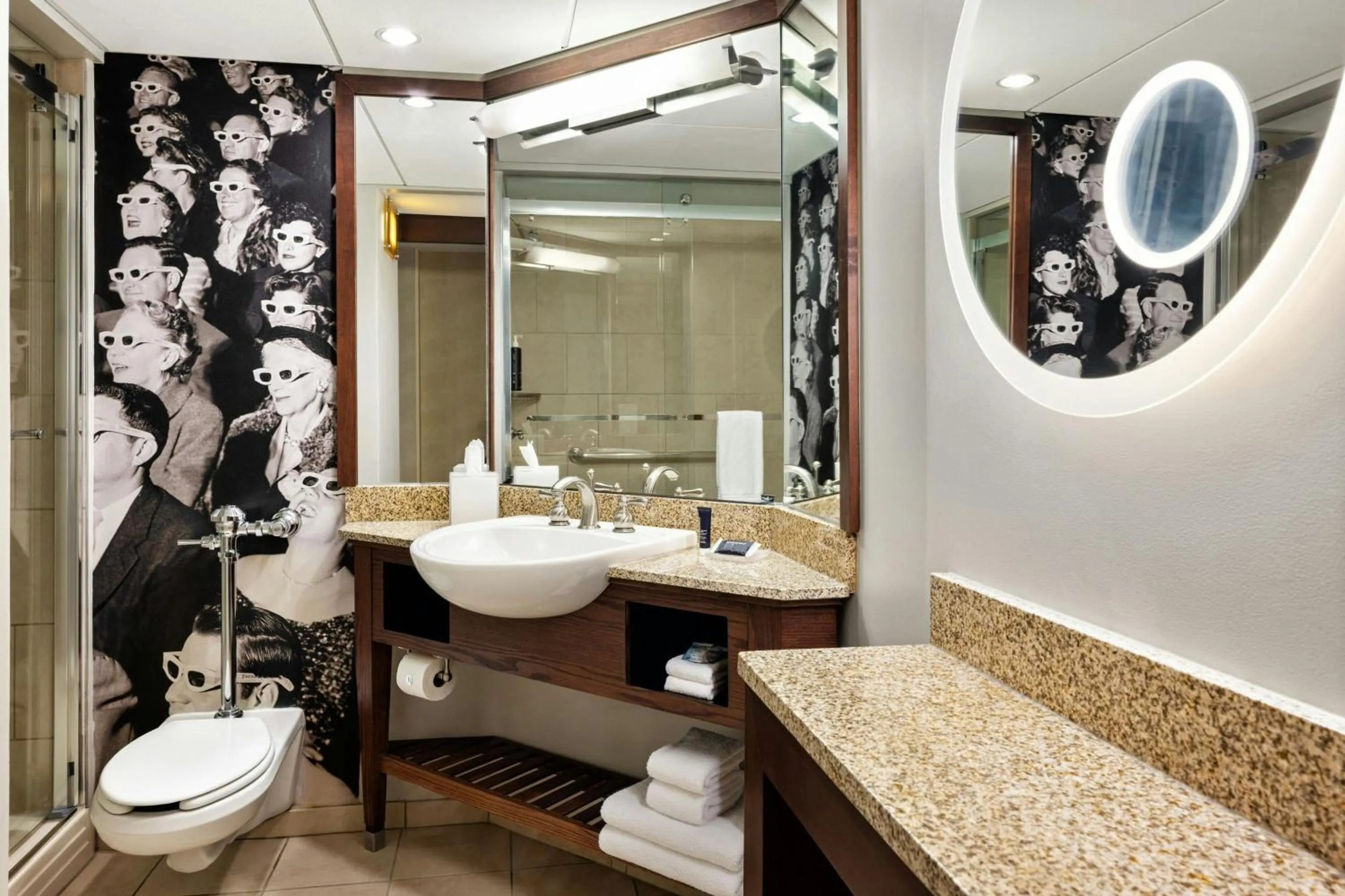 Bathroom in Renaissance Columbus Downtown Hotel