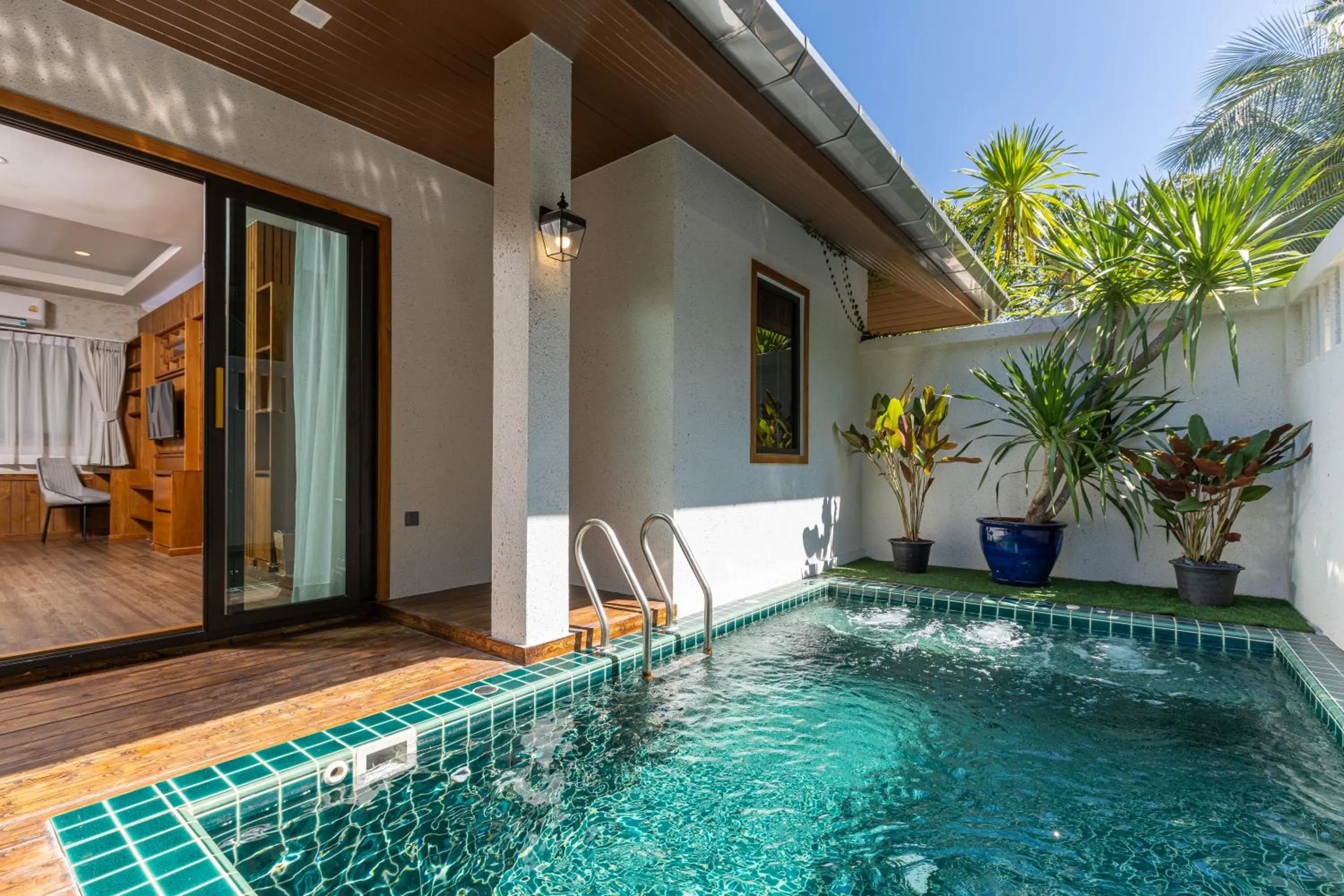 Swimming pool in Naiyang Park Resort - SHA Extra Plus