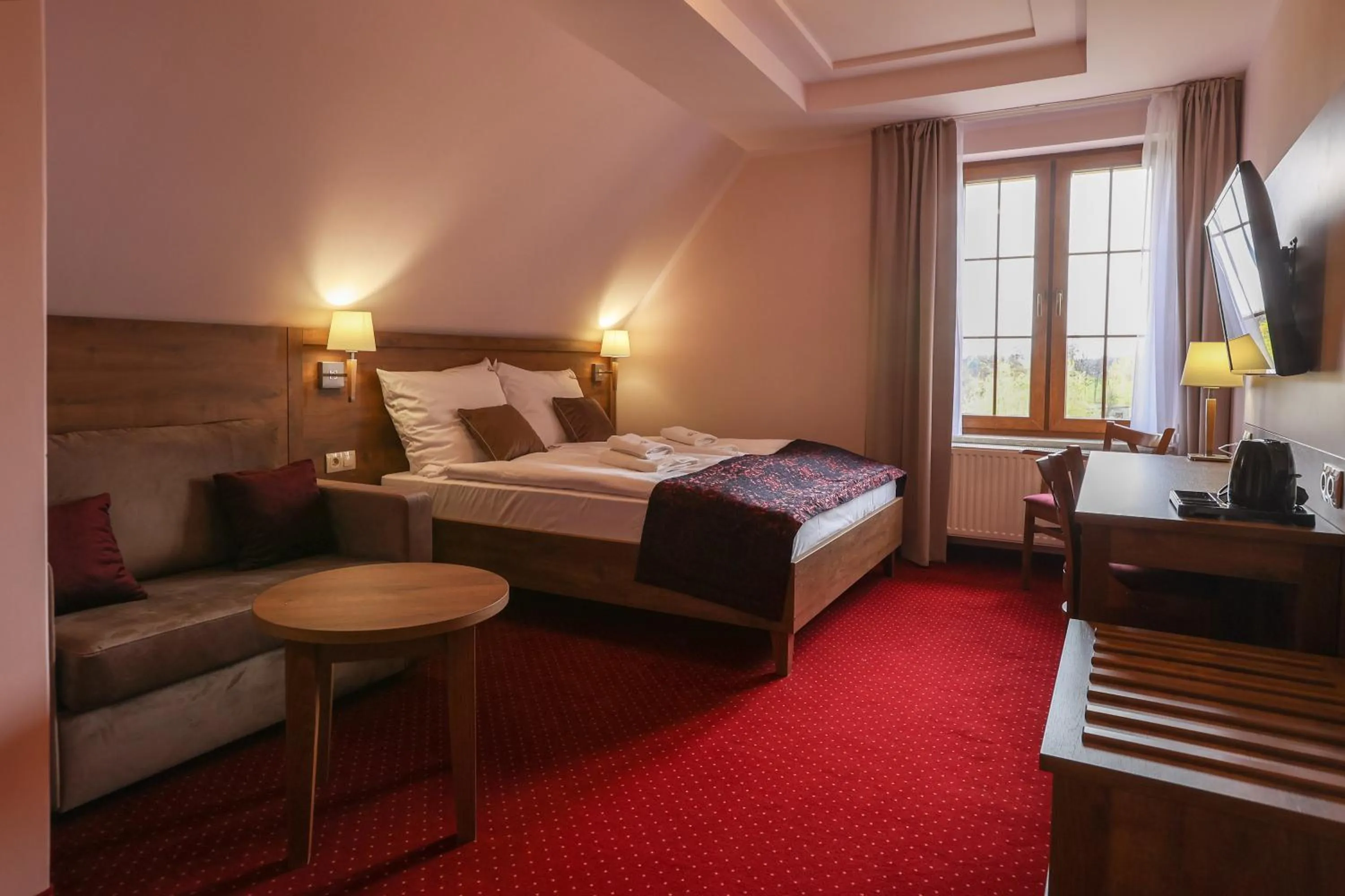 Bed in Pałacyk Karkonosze koło Karpacza