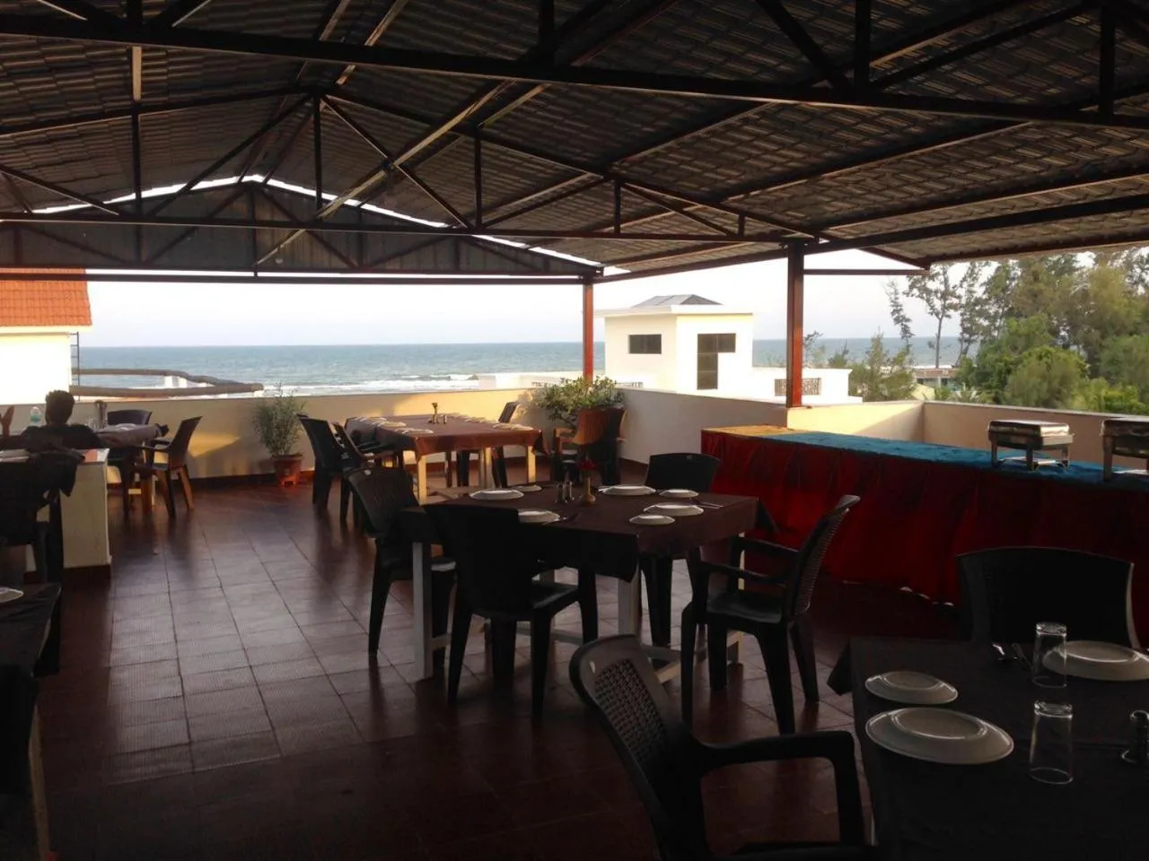 Meya Beach Walk Hotel