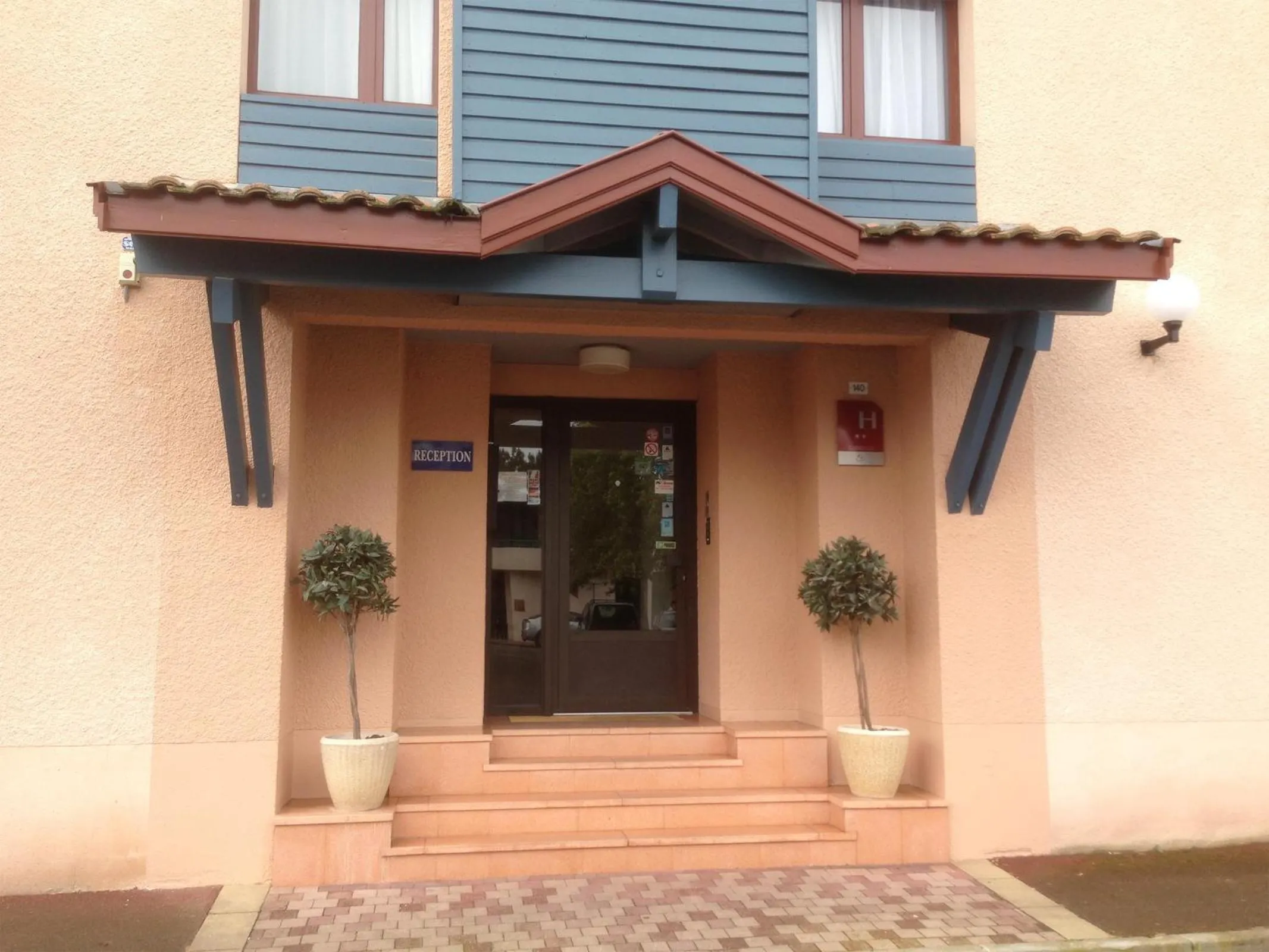 Facade/entrance in Hotel Atlantide