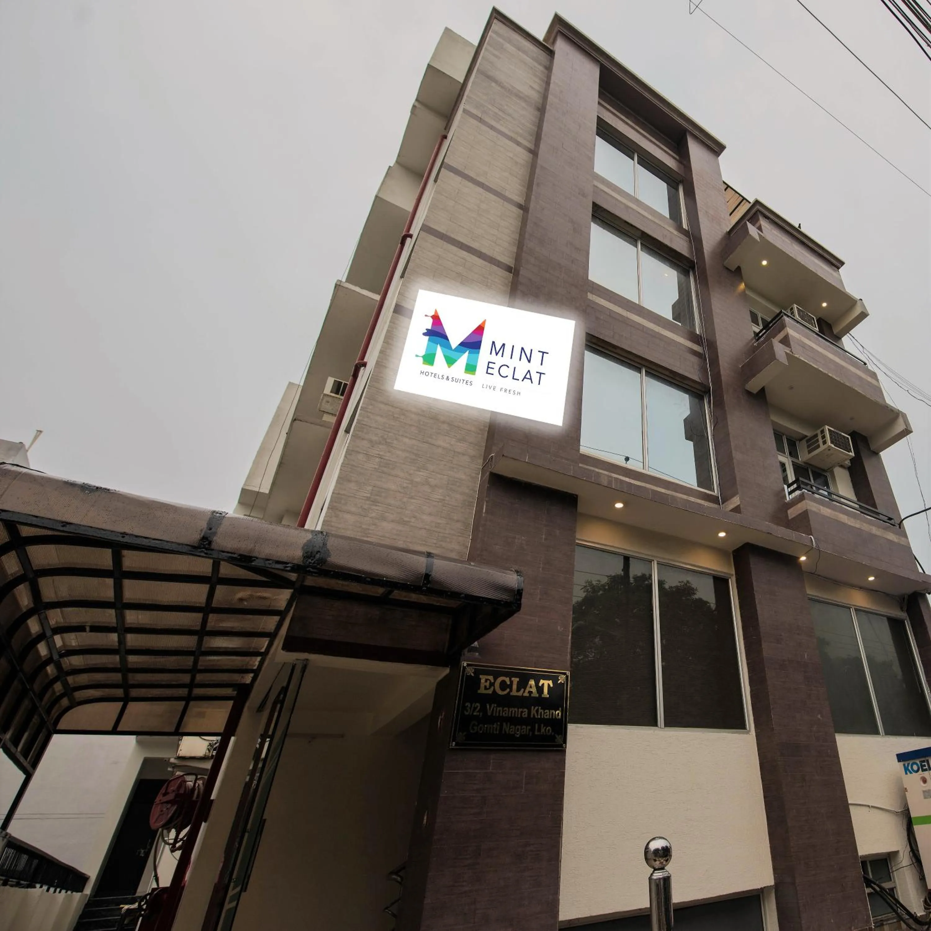Facade/entrance in Eclat Suites MINT Gomti Nagar