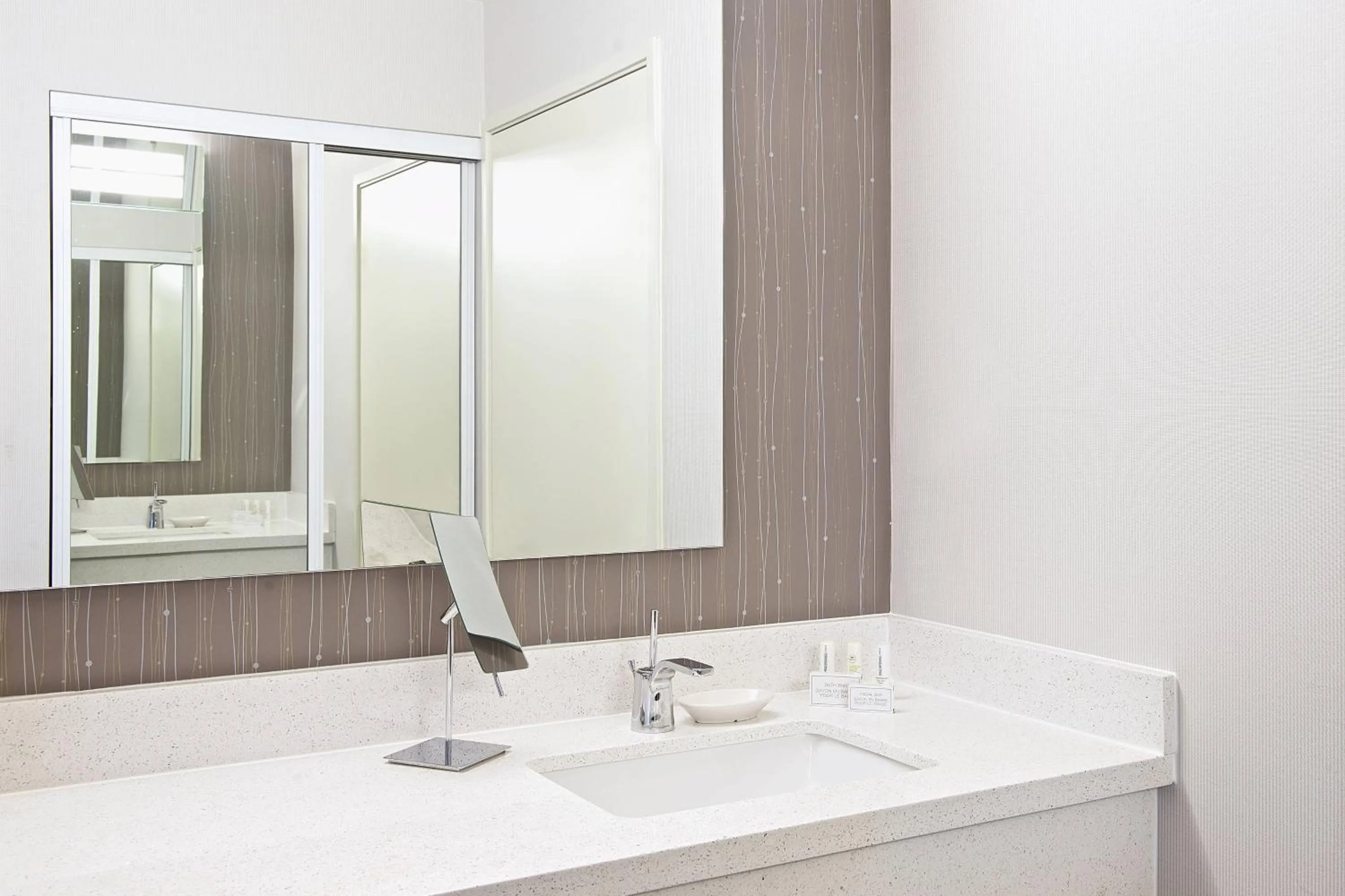 Bathroom in Courtyard Palm Desert