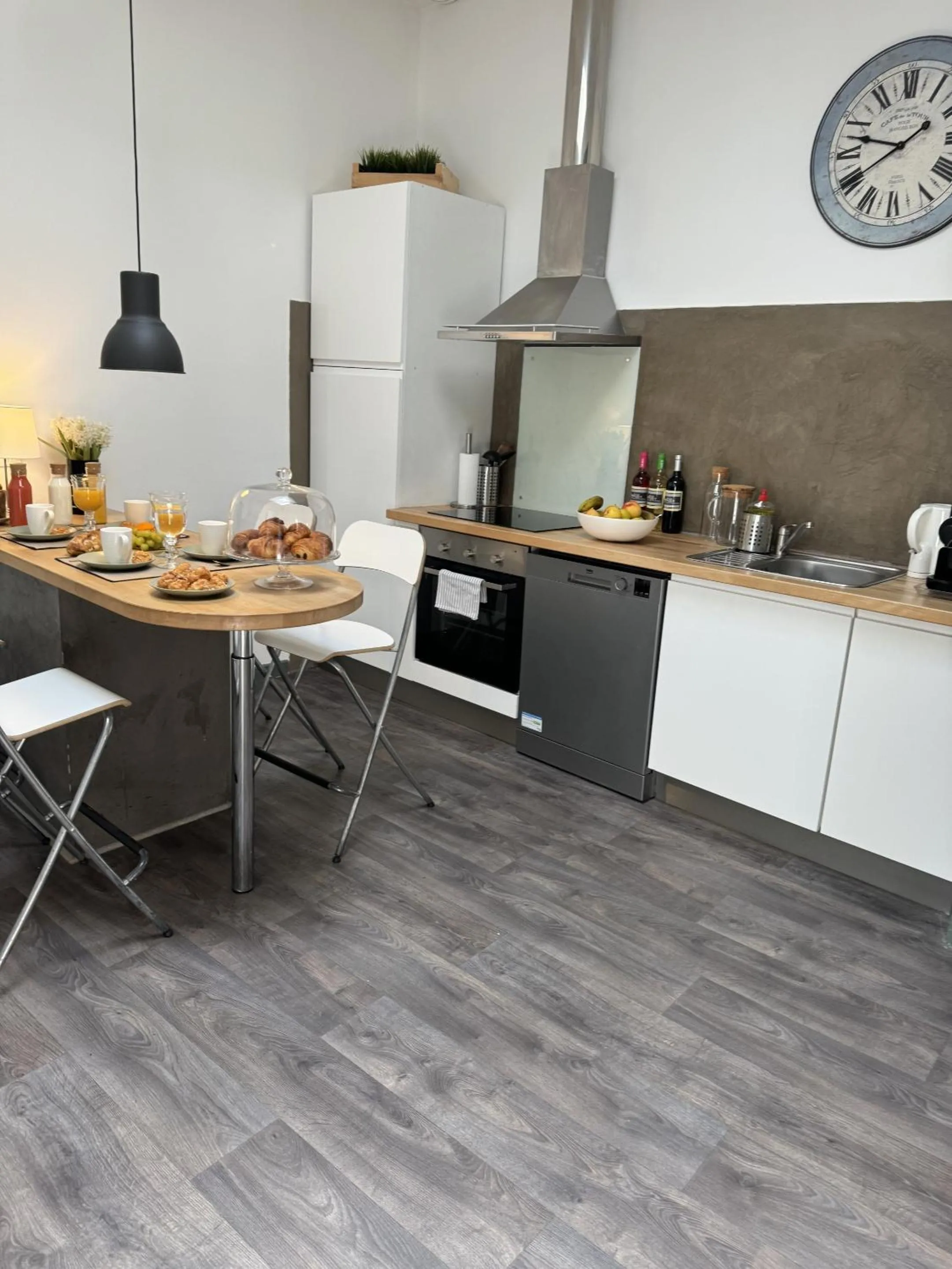Kitchen or kitchenette in Maison Bacou cité 4