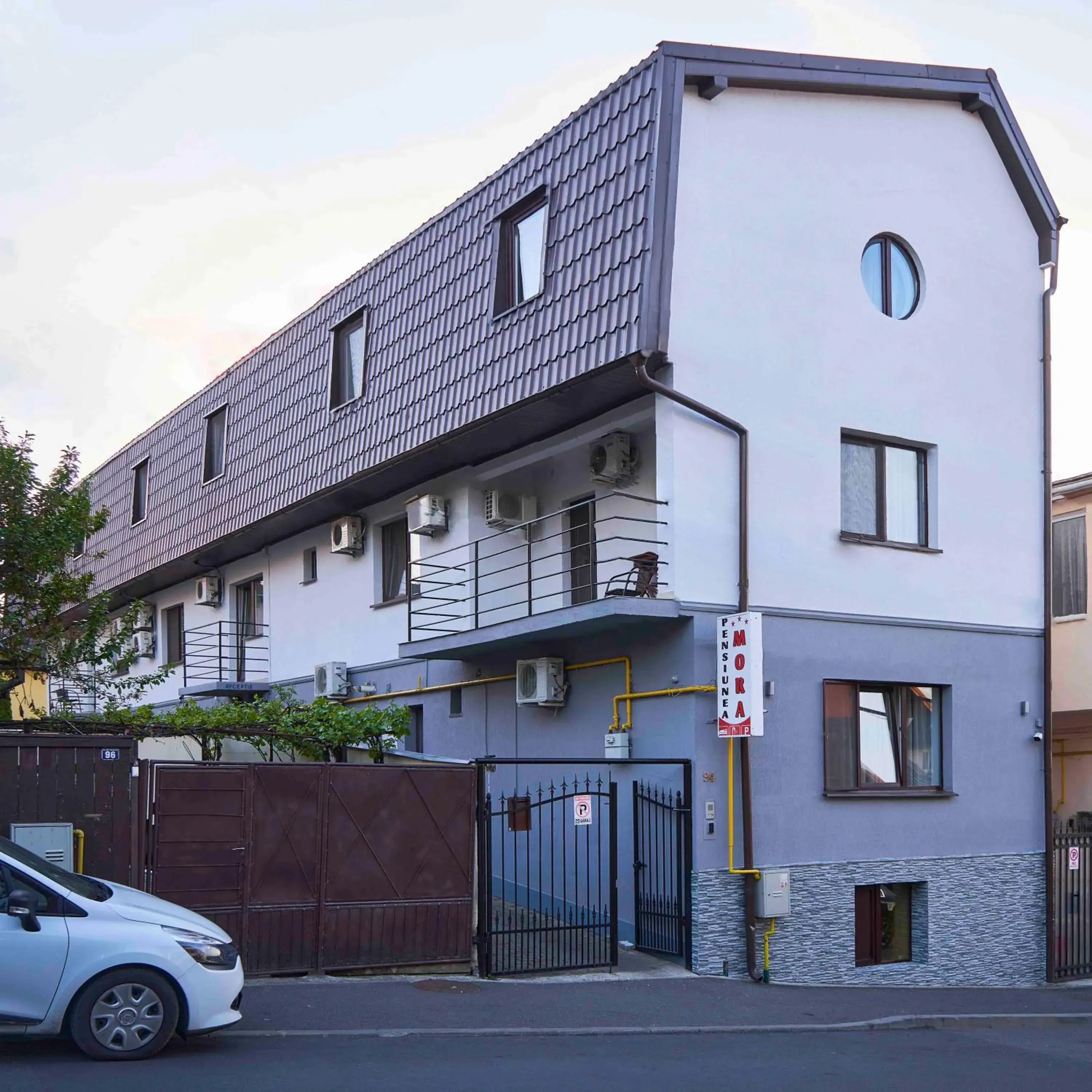 Pension Mora Pension Mora