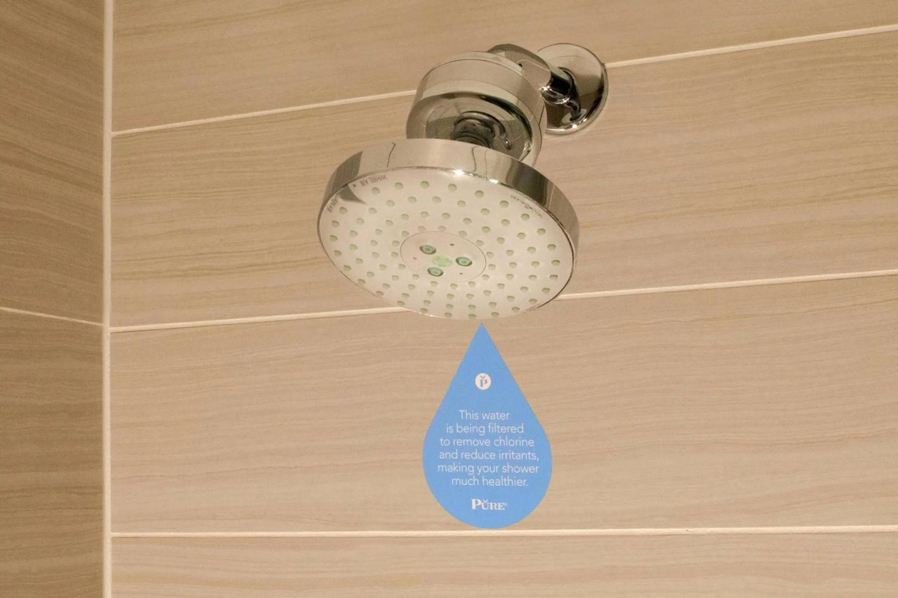 Bathroom in Dallas Marriott Suites Medical/Market Center