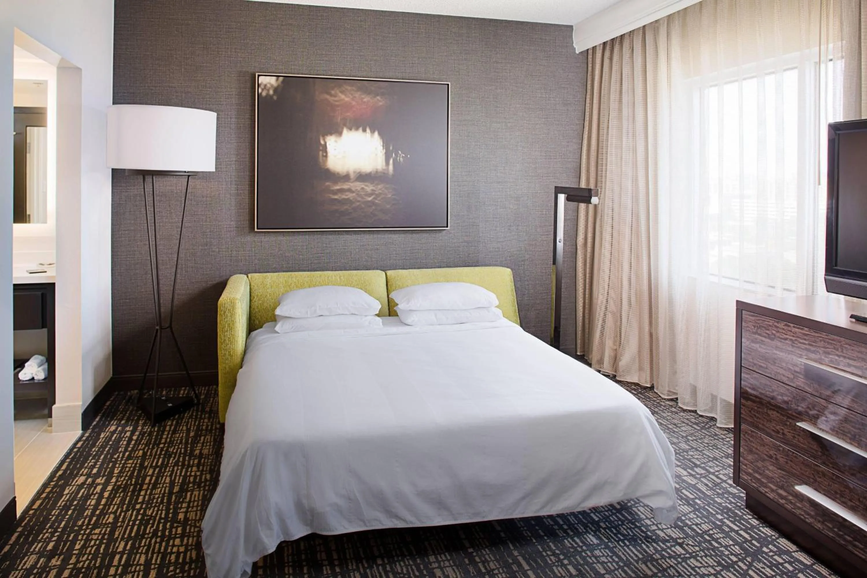 Bedroom, Bed in Dallas Marriott Suites Medical/Market Center