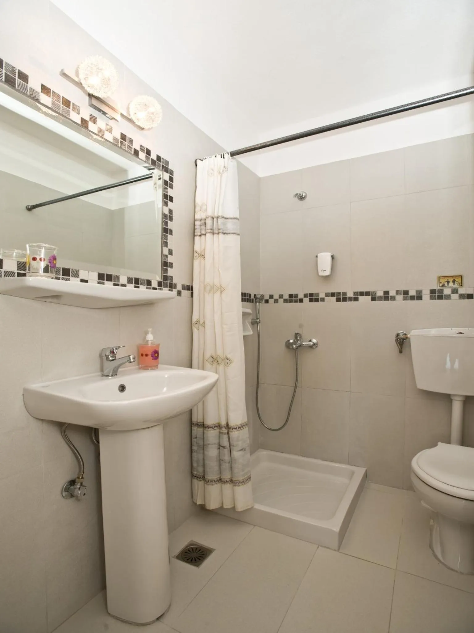 Bathroom in Vana Holidays