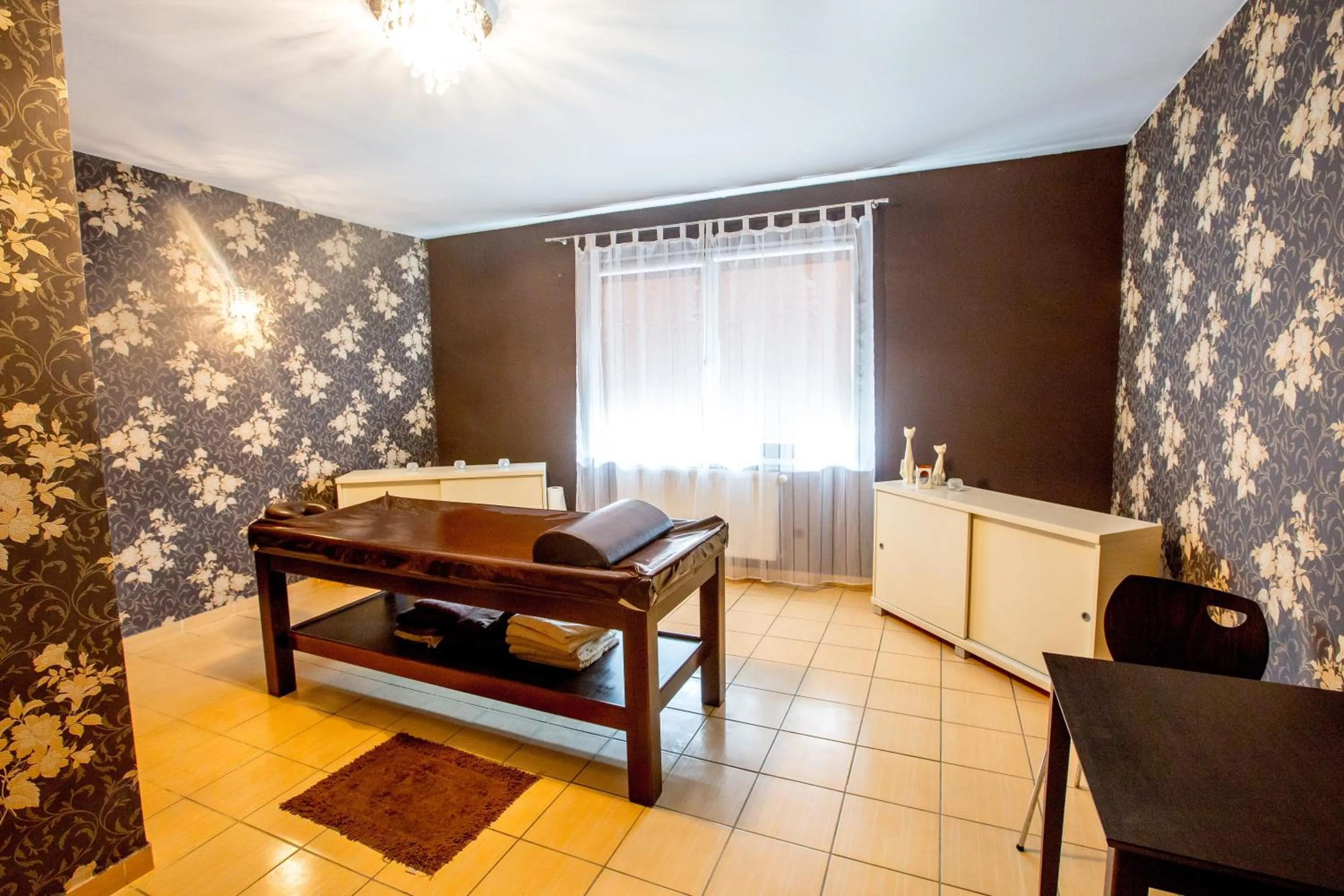 Massage in Hotel Jan