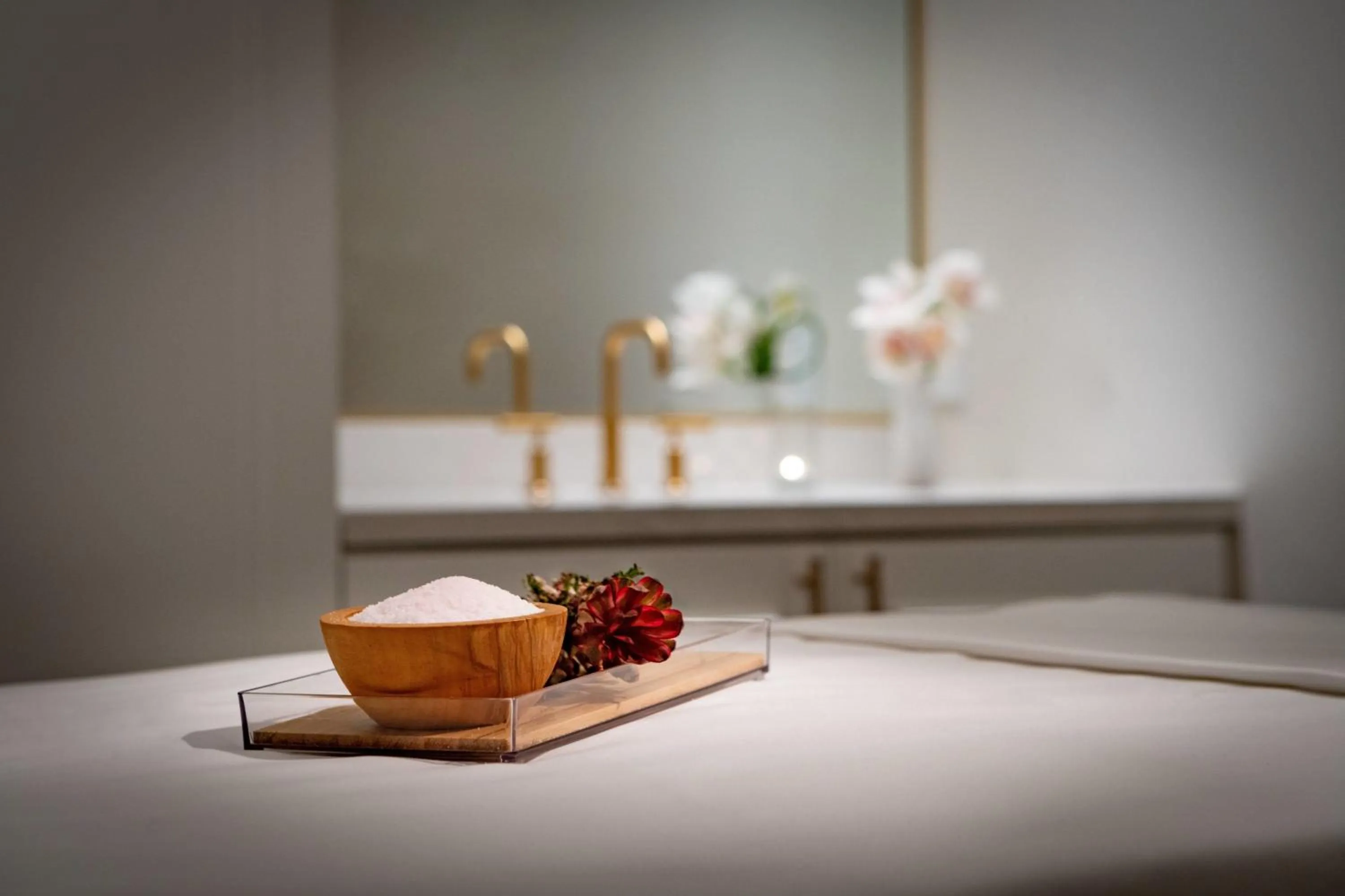 Spa and wellness centre/facilities, Bed in The Ritz-Carlton, Dallas