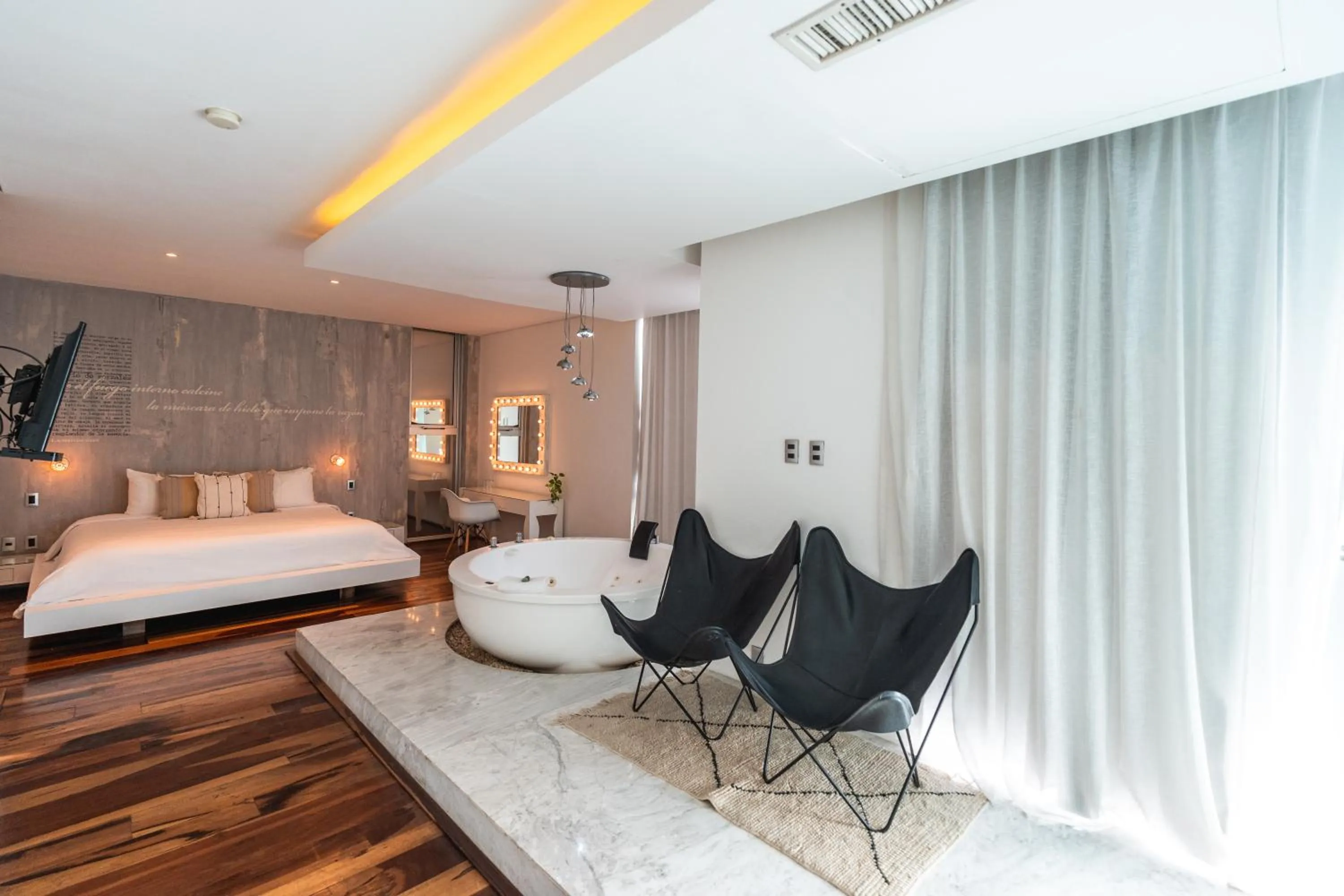 Bed in Be Playa Hotel Boutique & Rooftop Bar - Adults Only