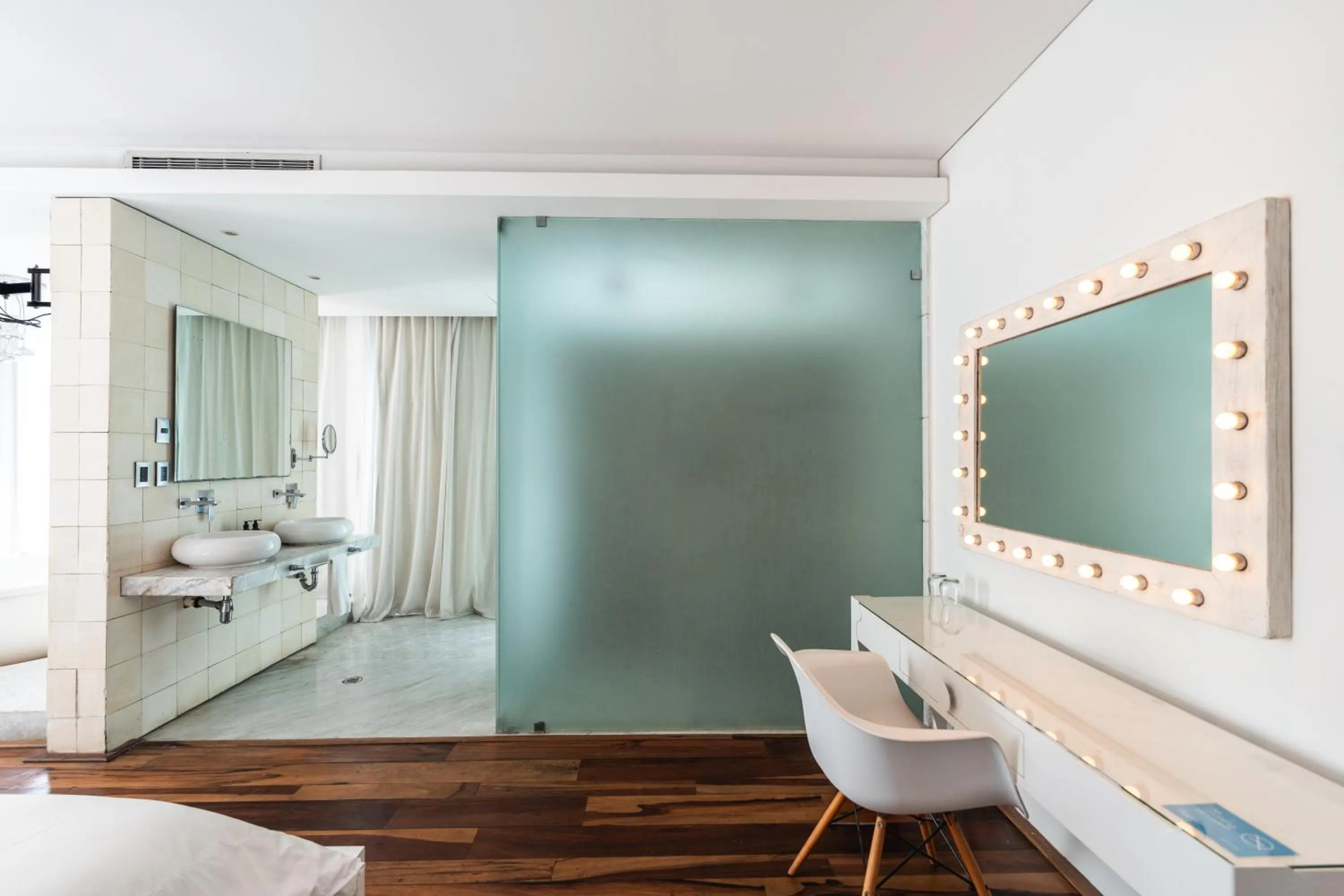 Be Playa Hotel Boutique & Rooftop Bar - Adults Only