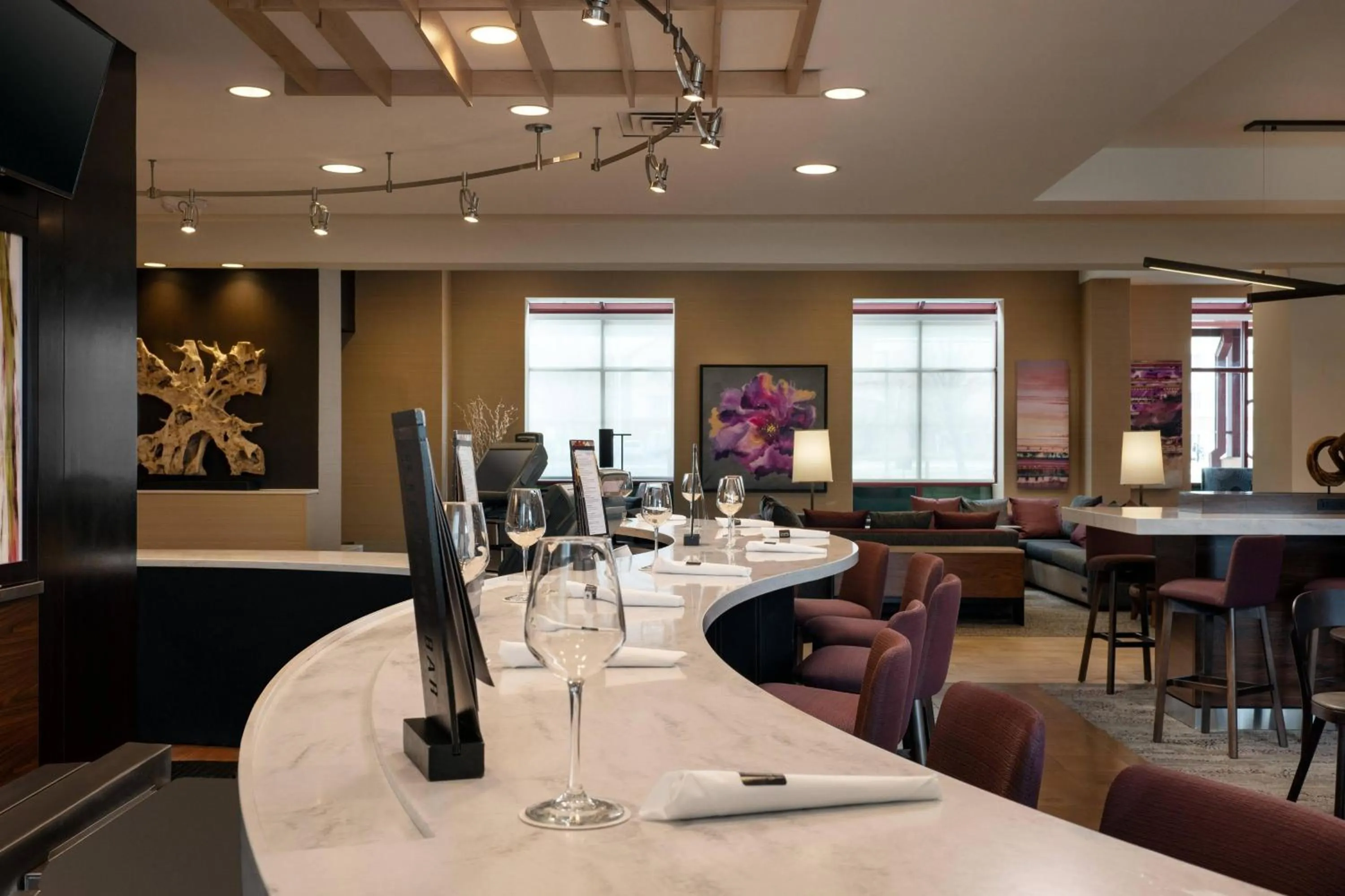 Lounge or bar in Courtyard by Marriott Denver Airport