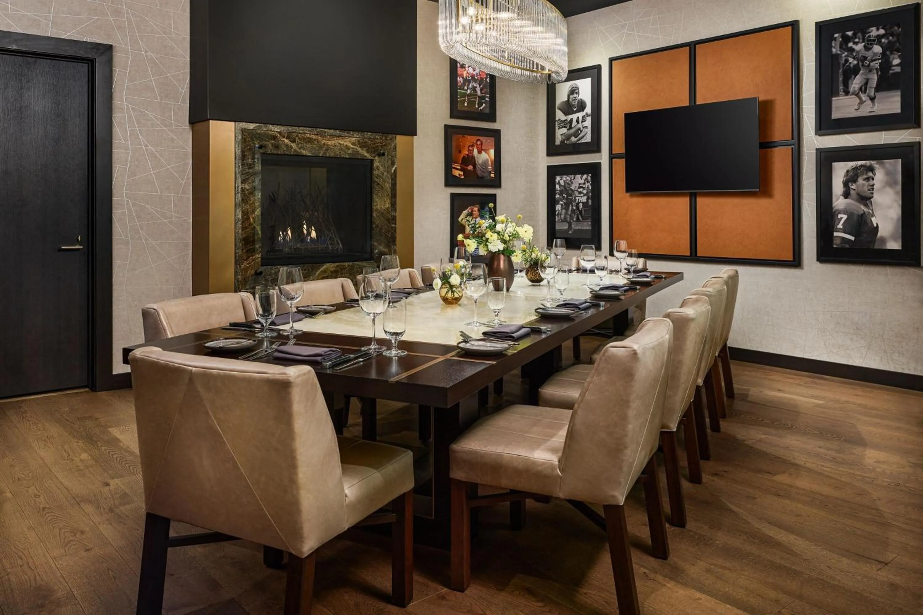 Restaurant/places to eat in The Ritz-Carlton, Denver