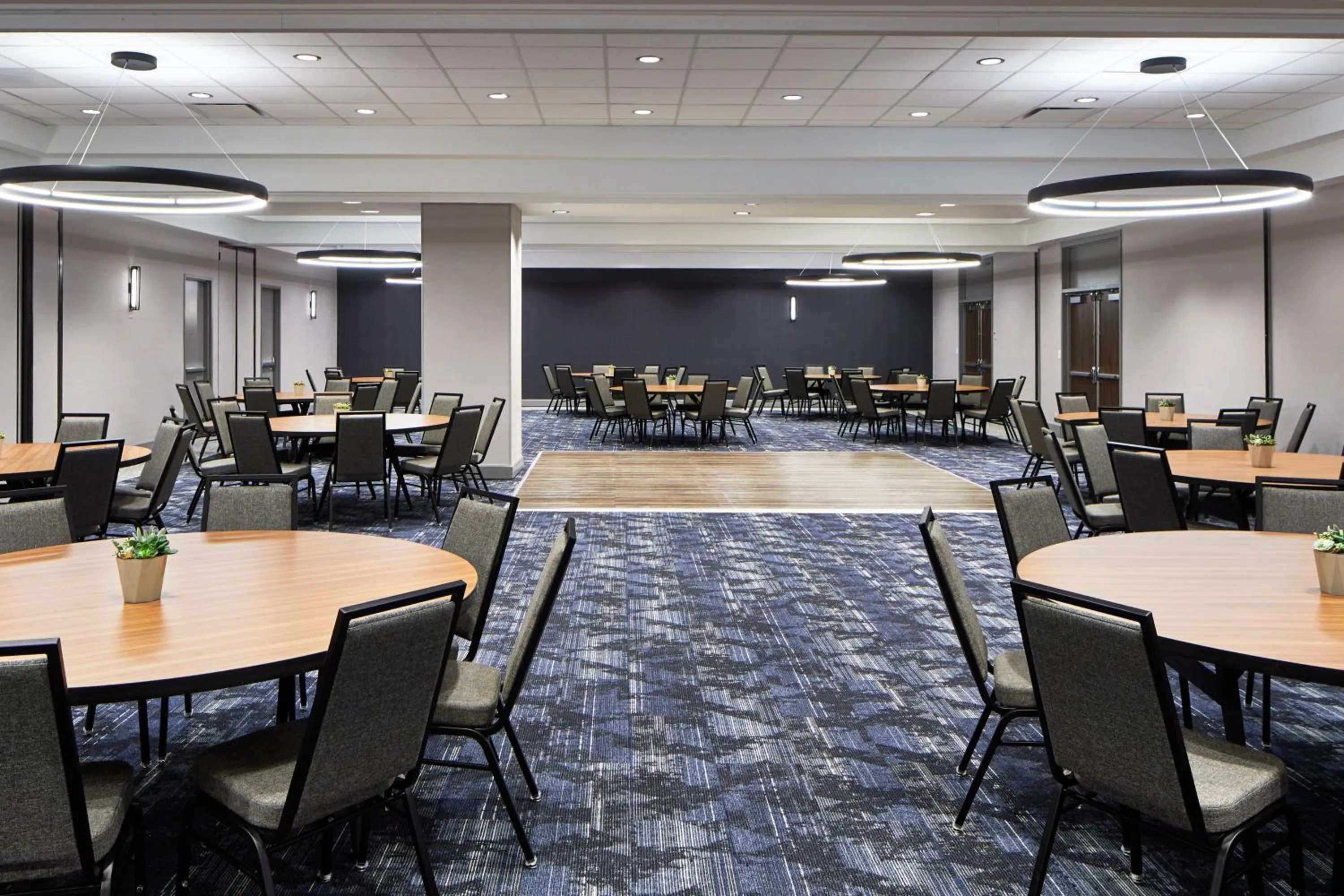 Meeting/conference room in Courtyard by Marriott Detroit Downtown