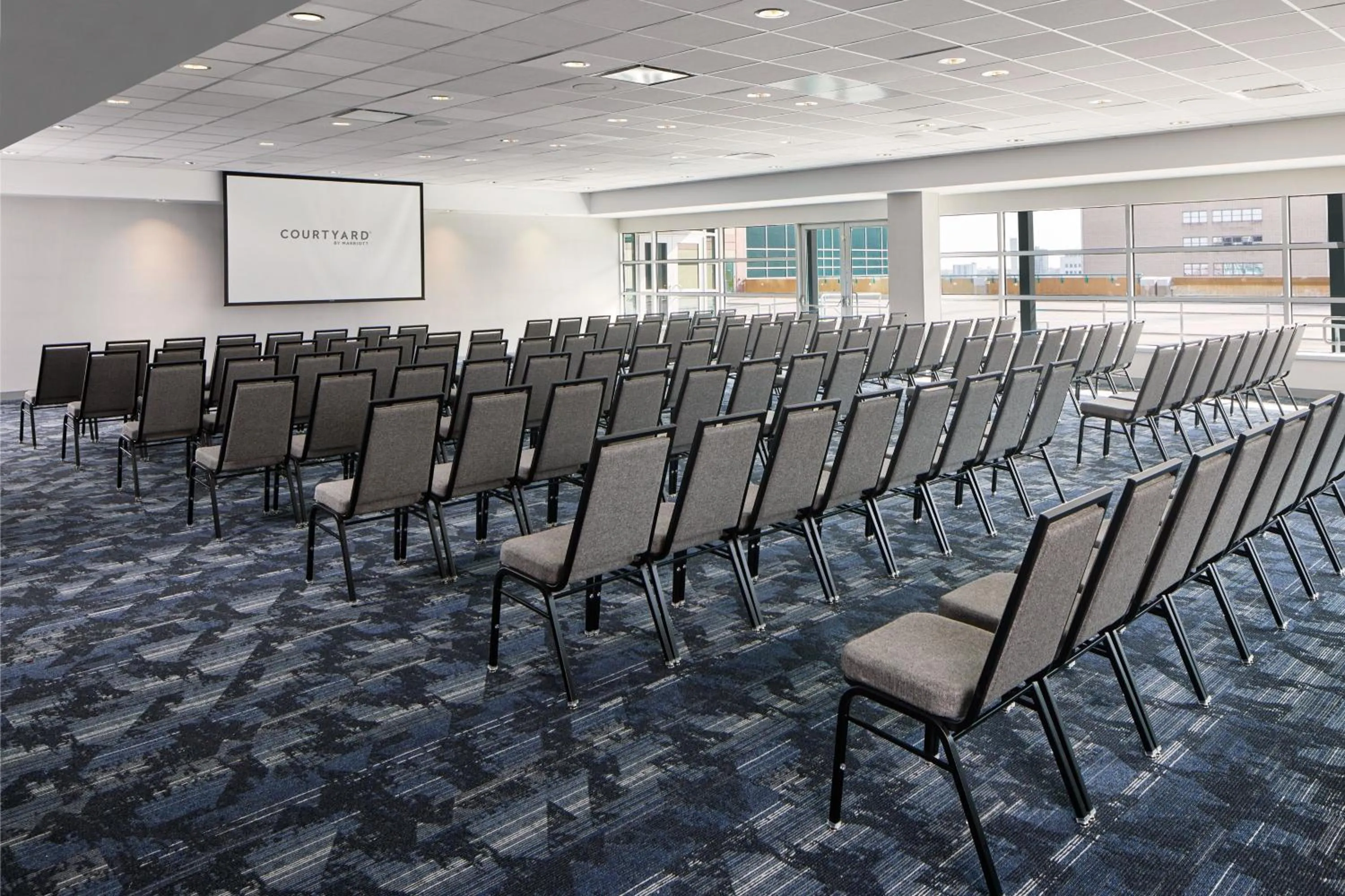 Meeting/conference room in Courtyard by Marriott Detroit Downtown