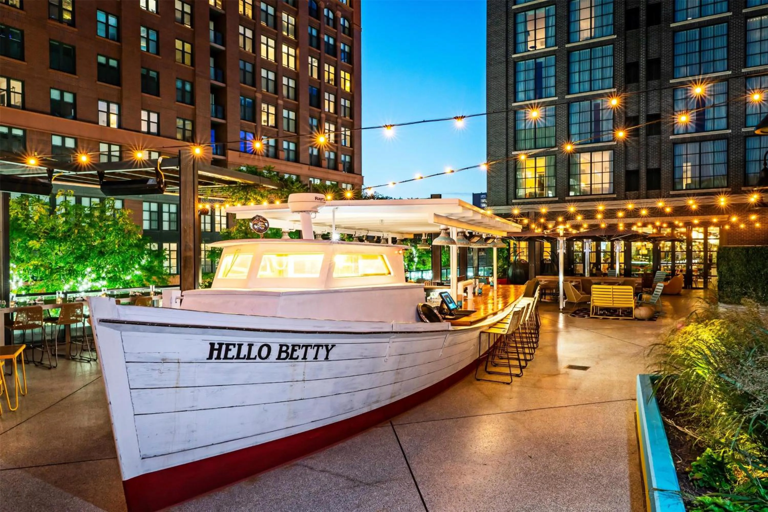 Restaurant/places to eat in Canopy By Hilton Washington DC Bethesda North