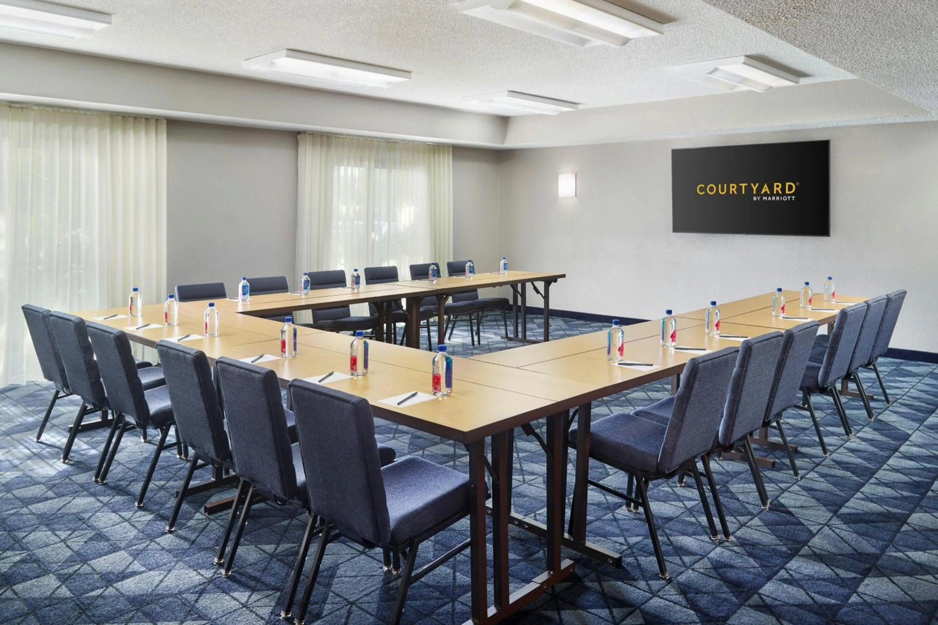 Meeting/conference room in Courtyard by Marriott Fort Lauderdale City of Plantation