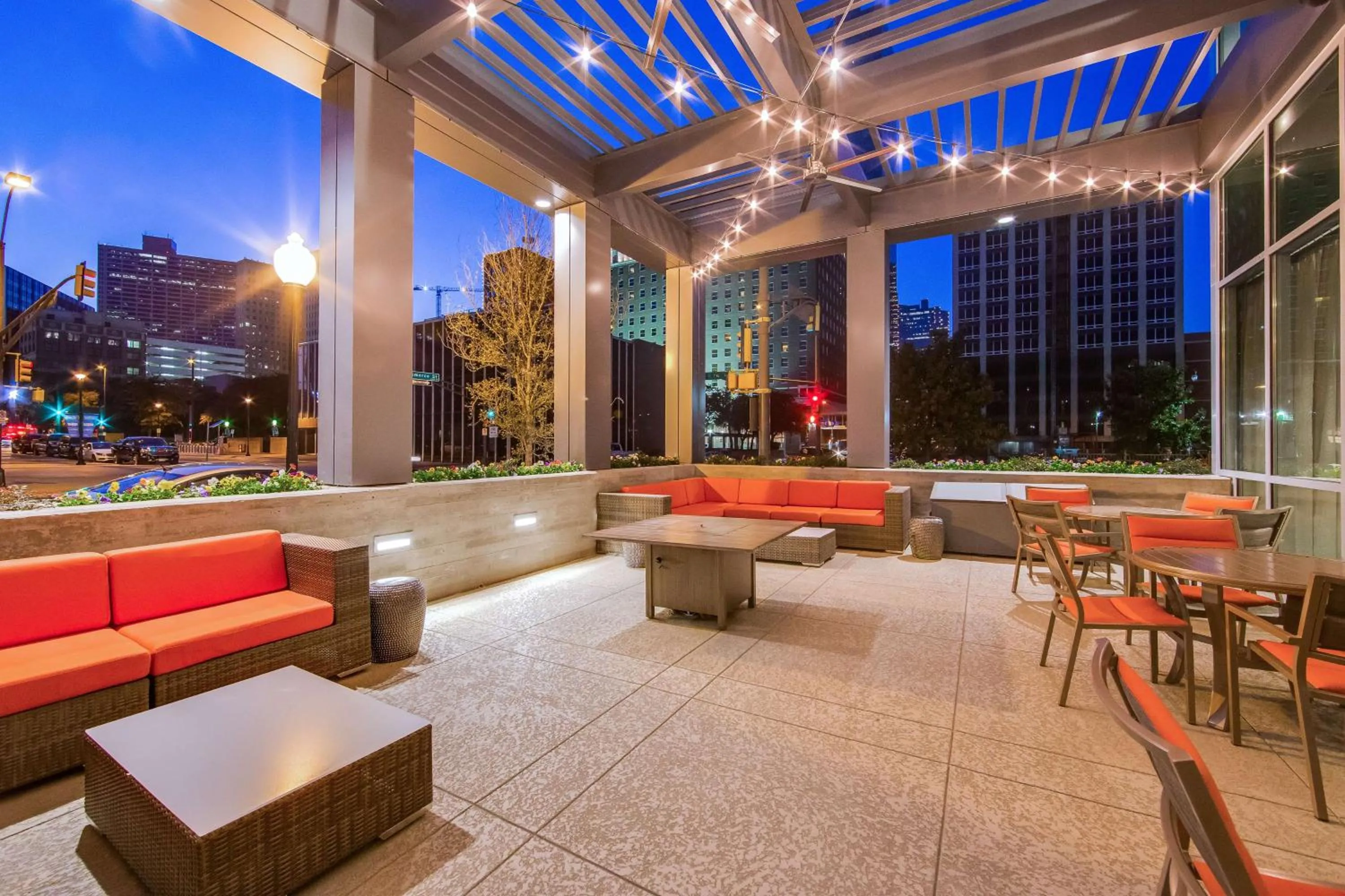 Patio in Hampton Inn & Suites Fort Worth Downtown