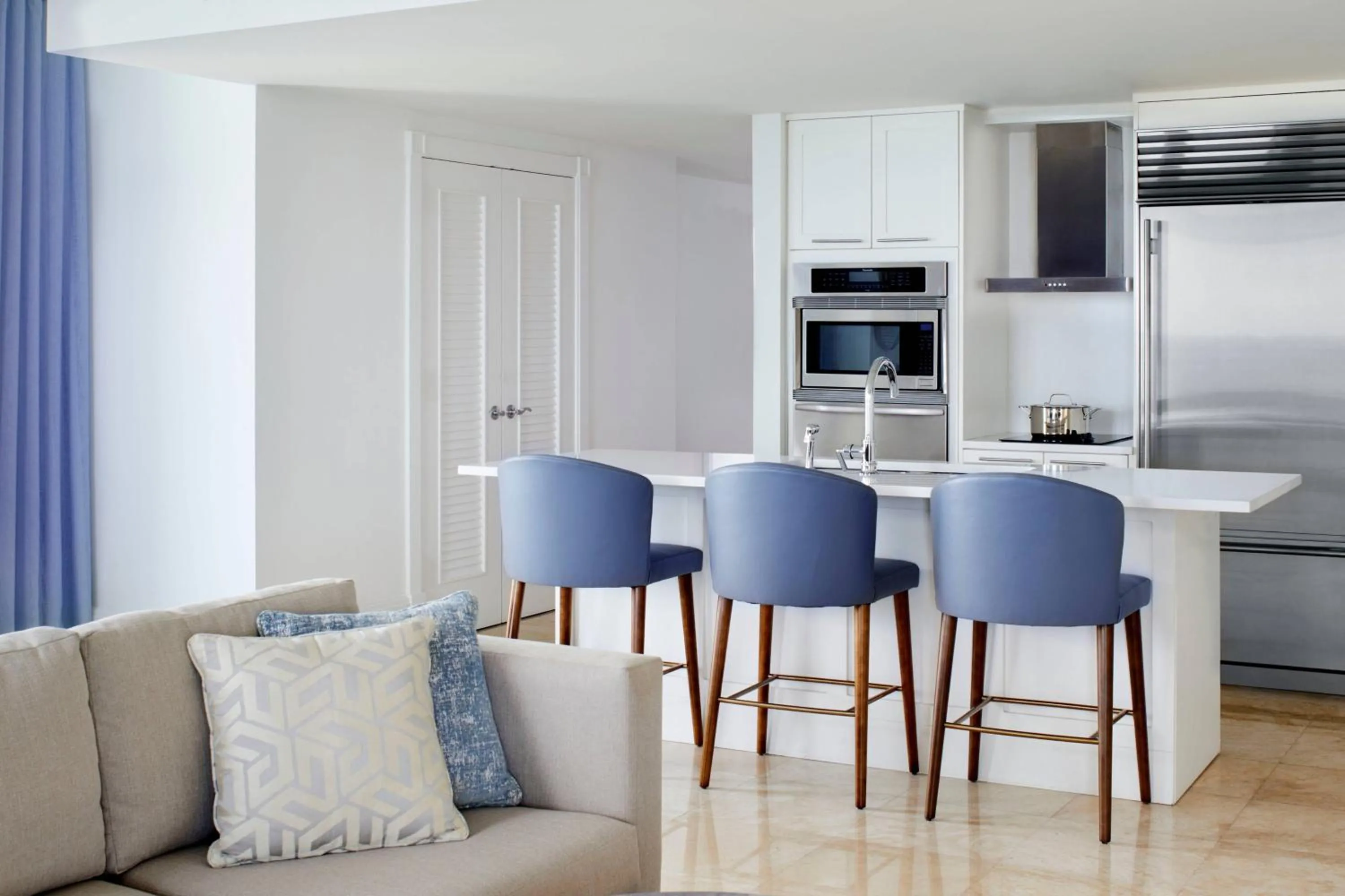 Bedroom in The Ritz-Carlton, Fort Lauderdale