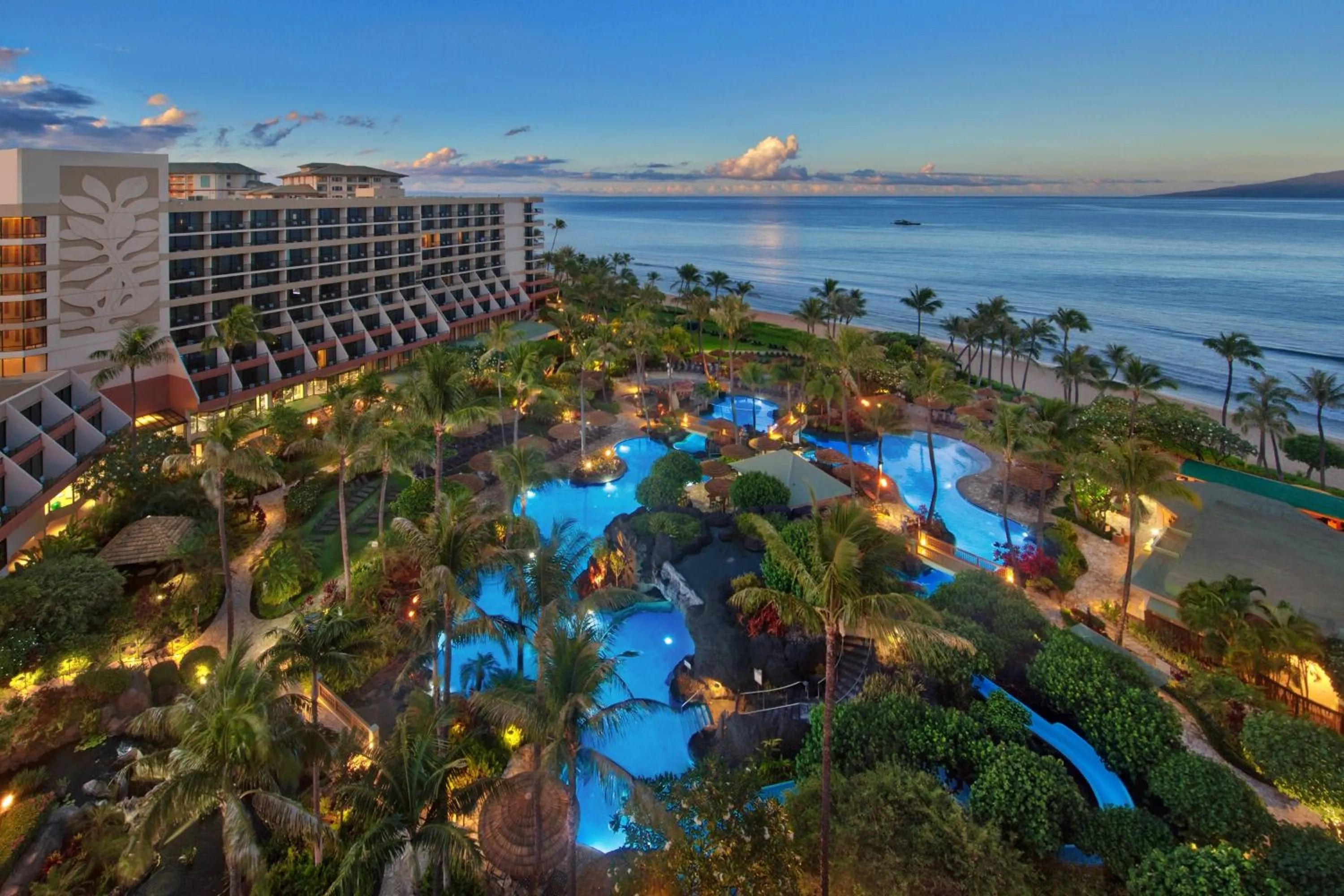 Property building in Marriott's Maui Ocean Club - Molokai, Maui & Lanai Towers