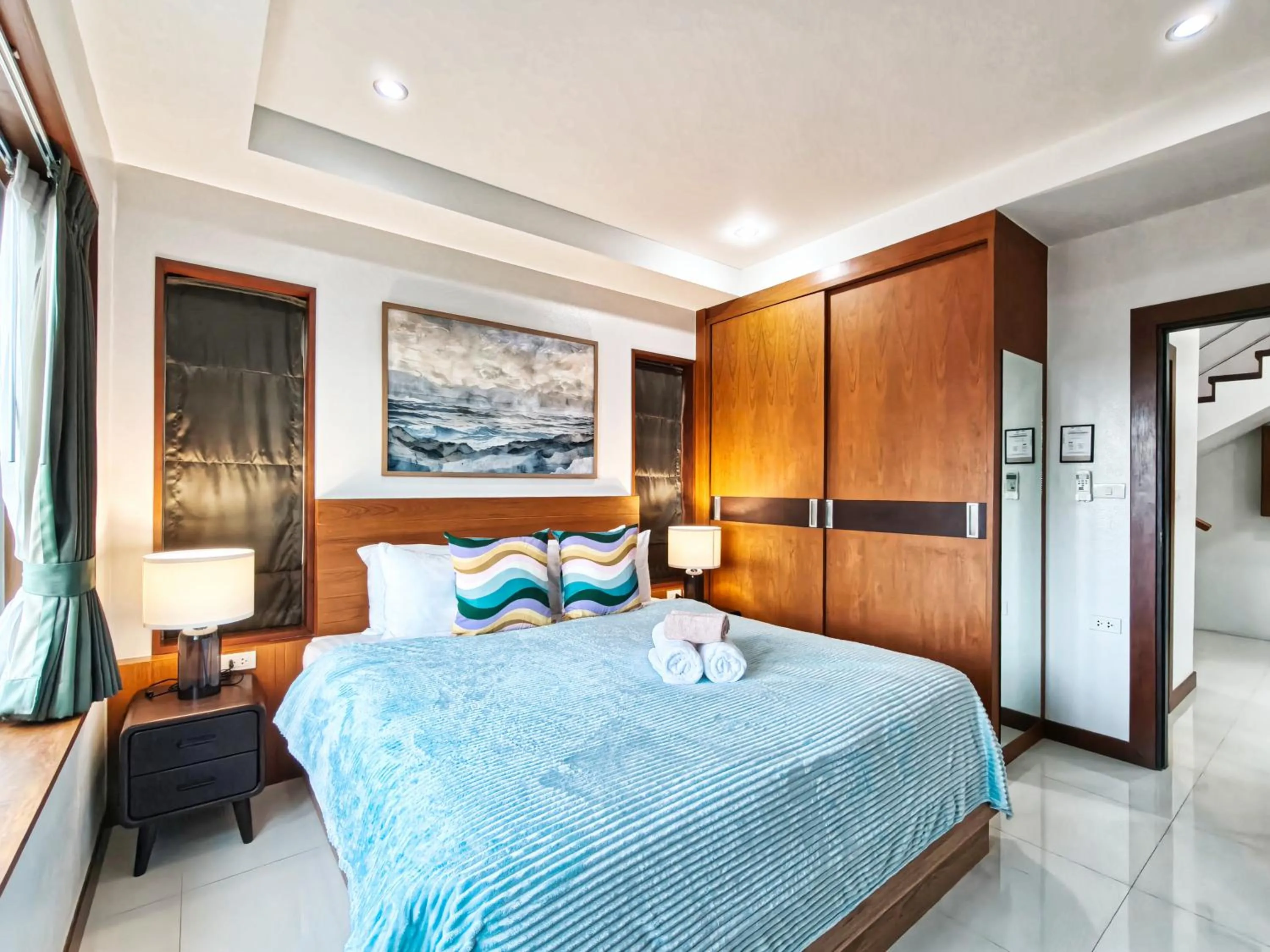 Bed in Surisa Seaview Pool Villas