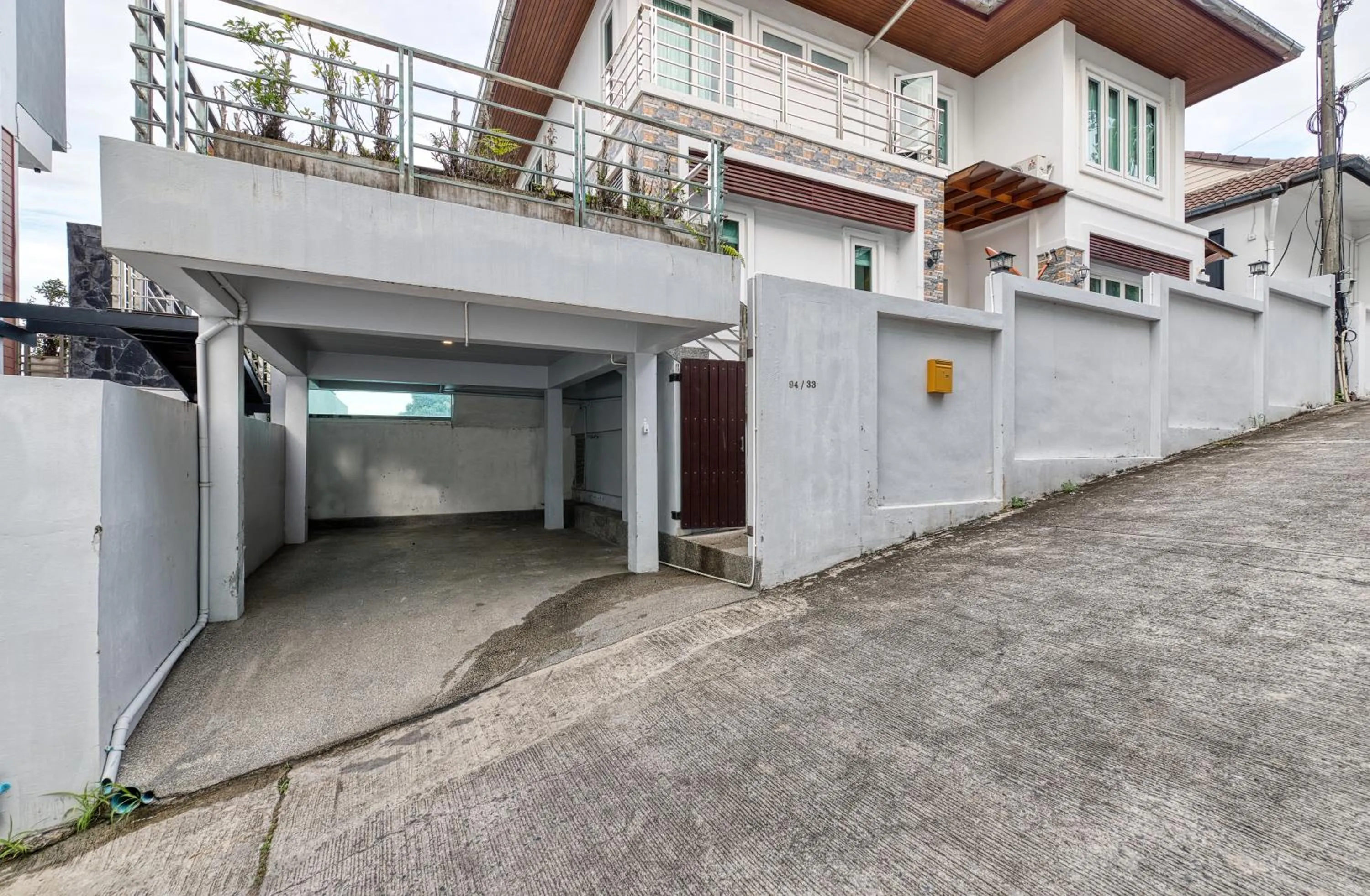 Property building in Surisa Seaview Pool Villas