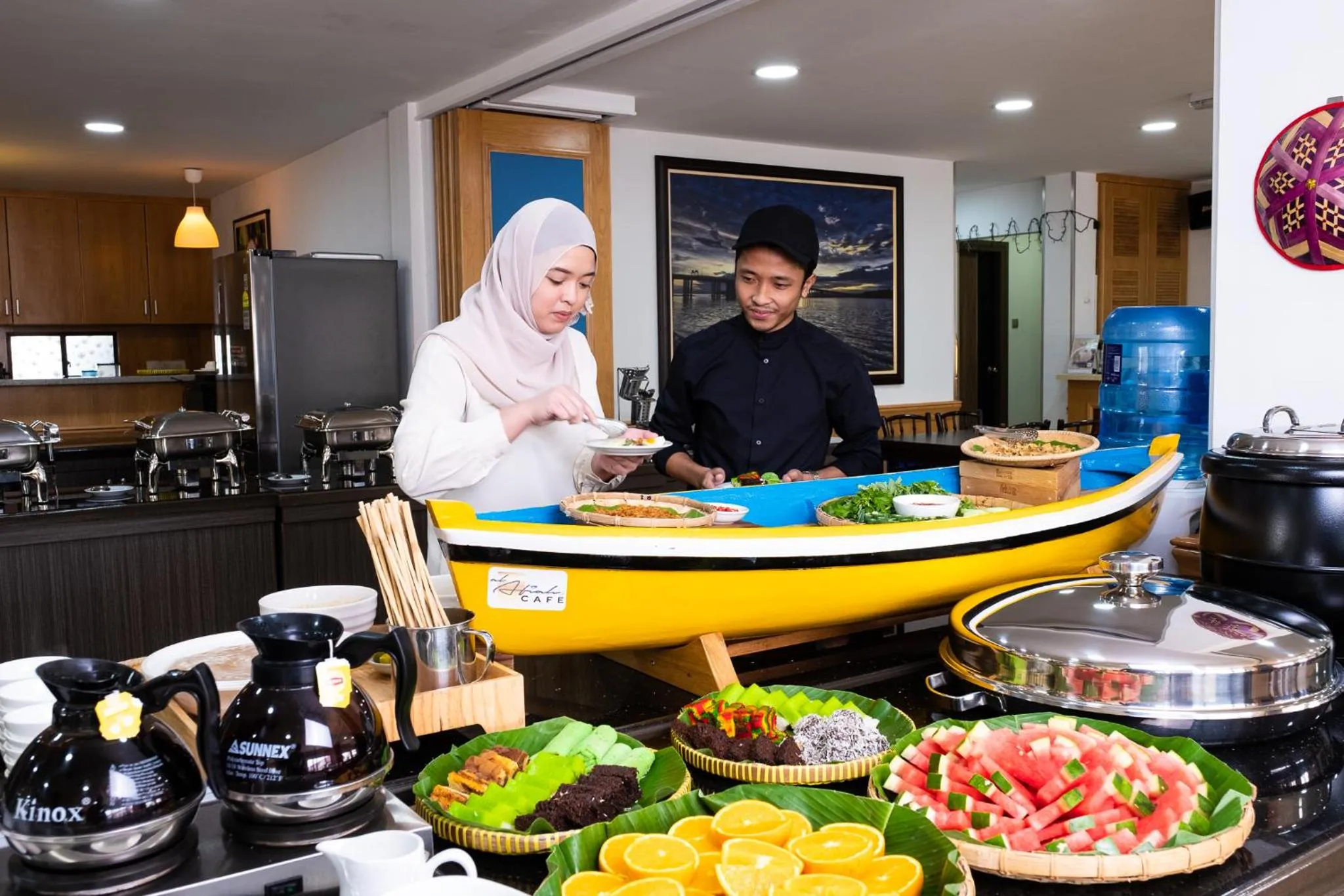 Restaurant/places to eat in Al Afiah Hotel