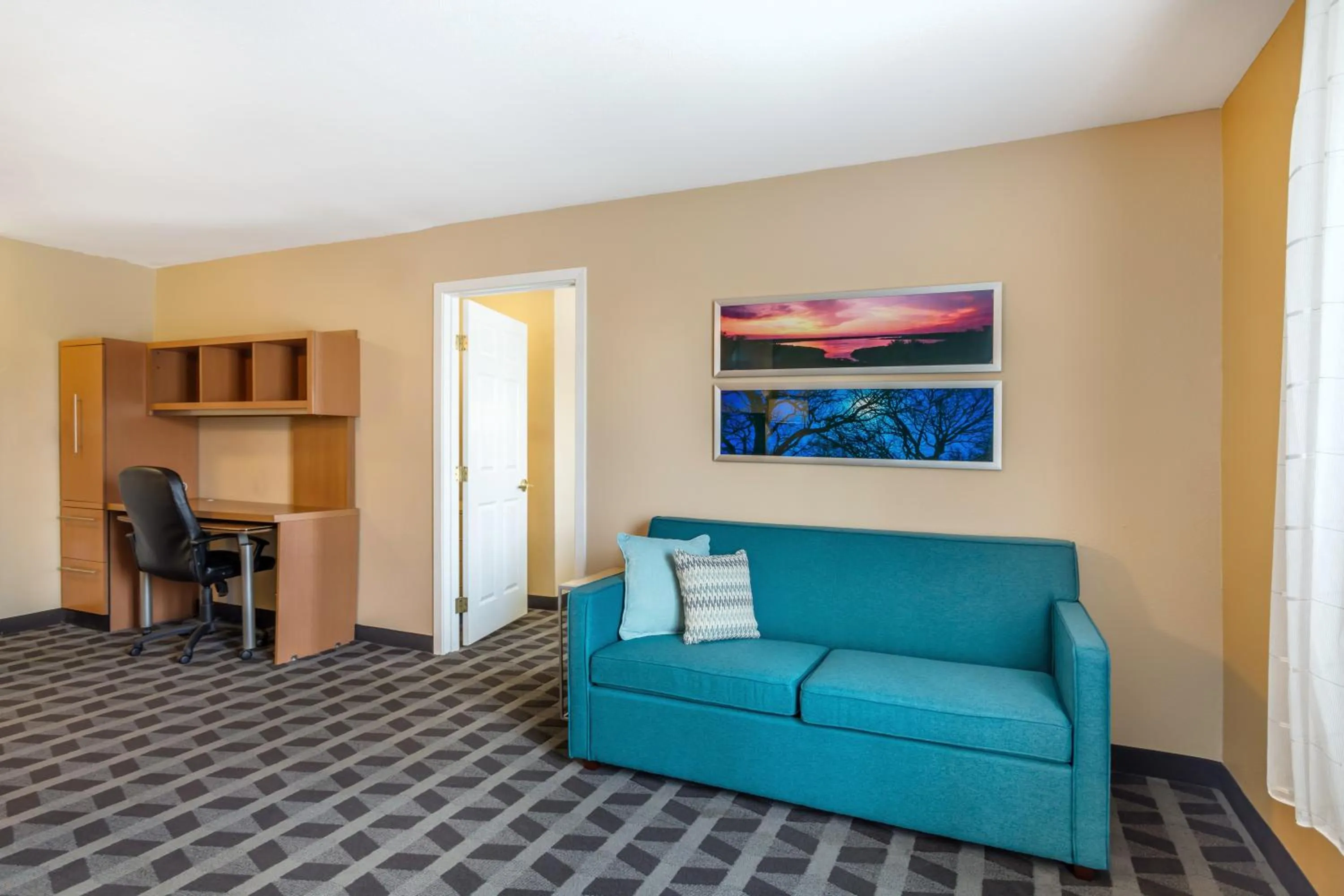 Living room in TownePlace Suites by Marriott Houston NASA/Clear Lake