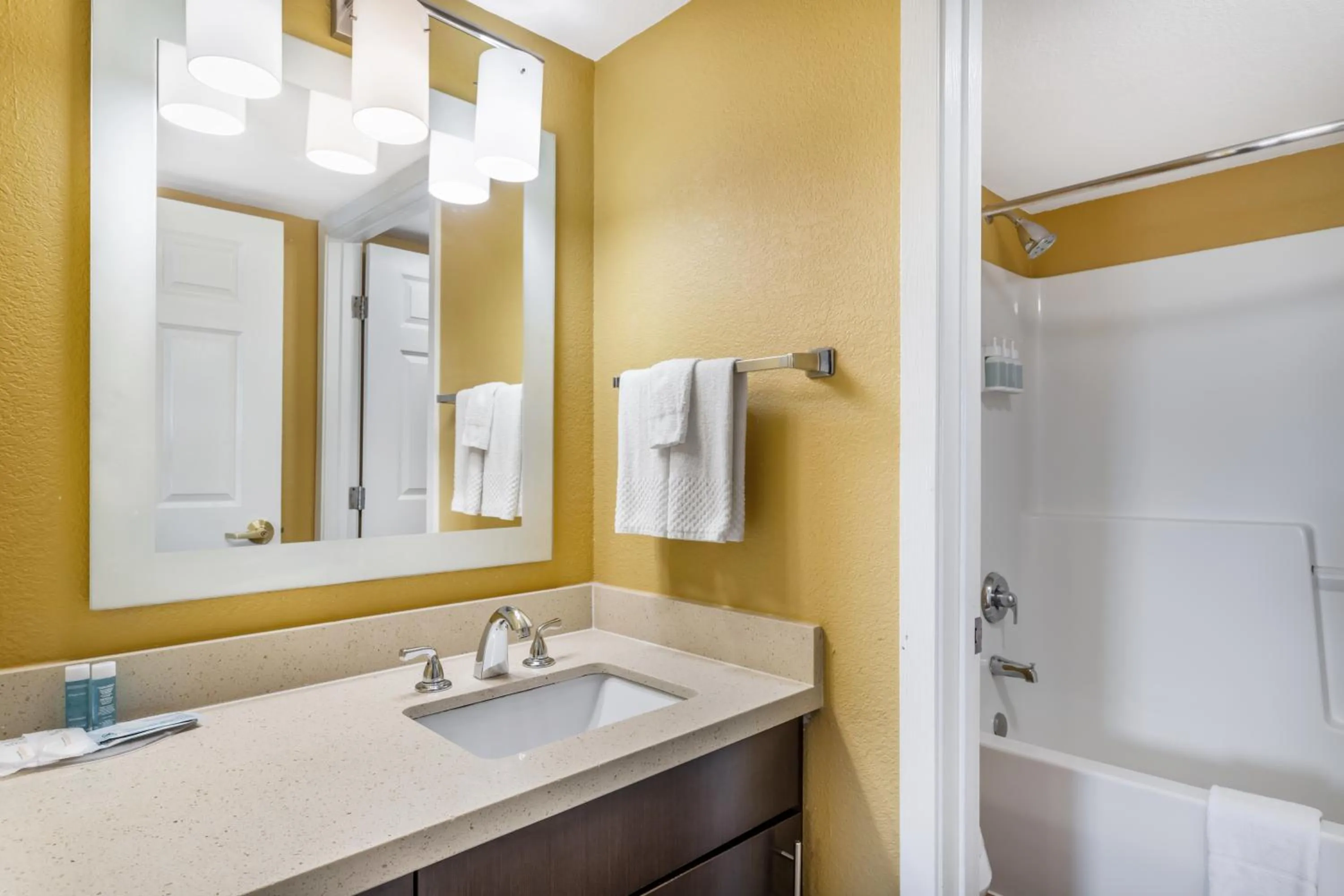 Bathroom in TownePlace Suites by Marriott Houston NASA/Clear Lake