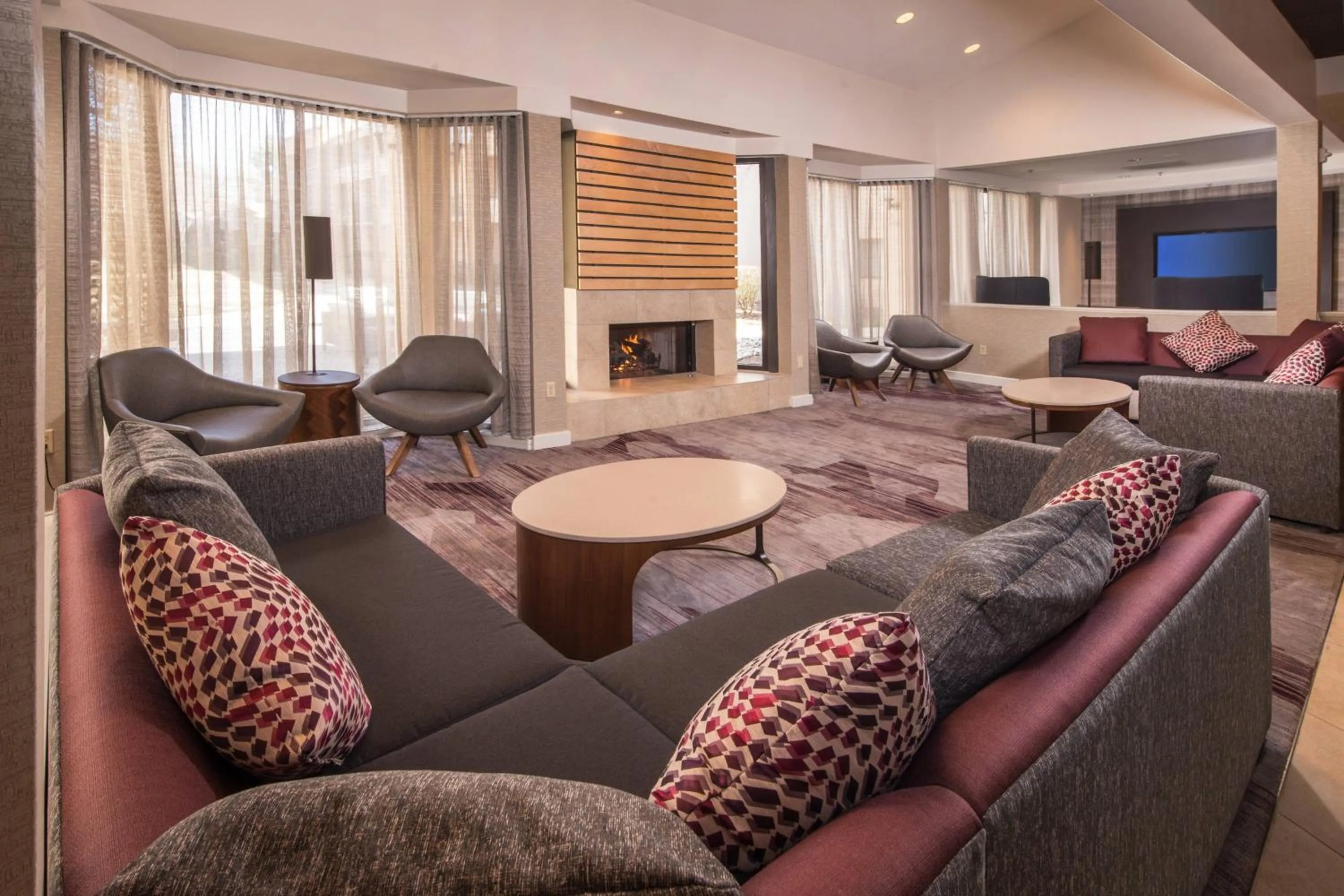 Lobby or reception in Courtyard by Marriott Dulles Airport Chantilly