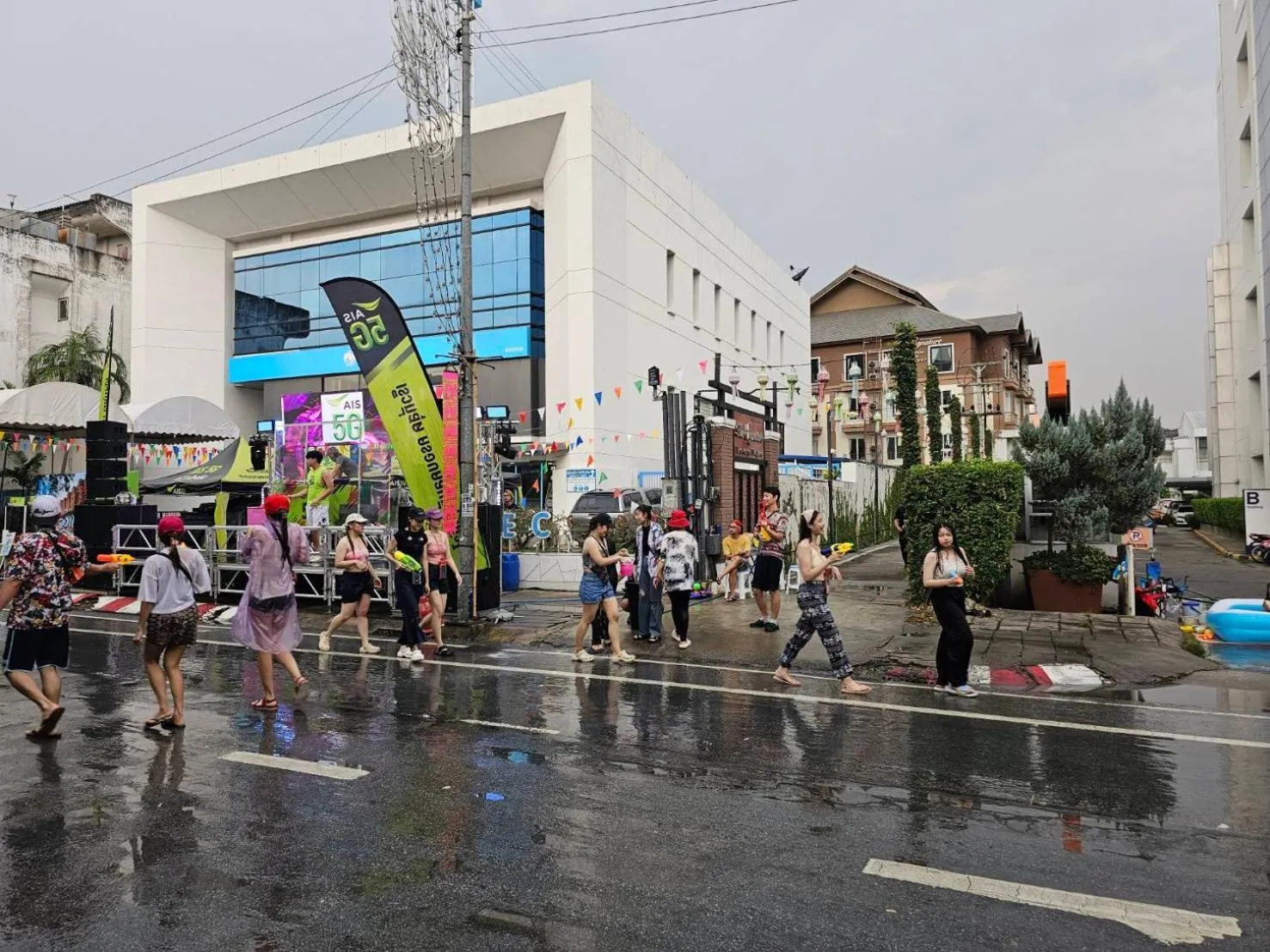 Day in The Signature Hotel @ Thapae