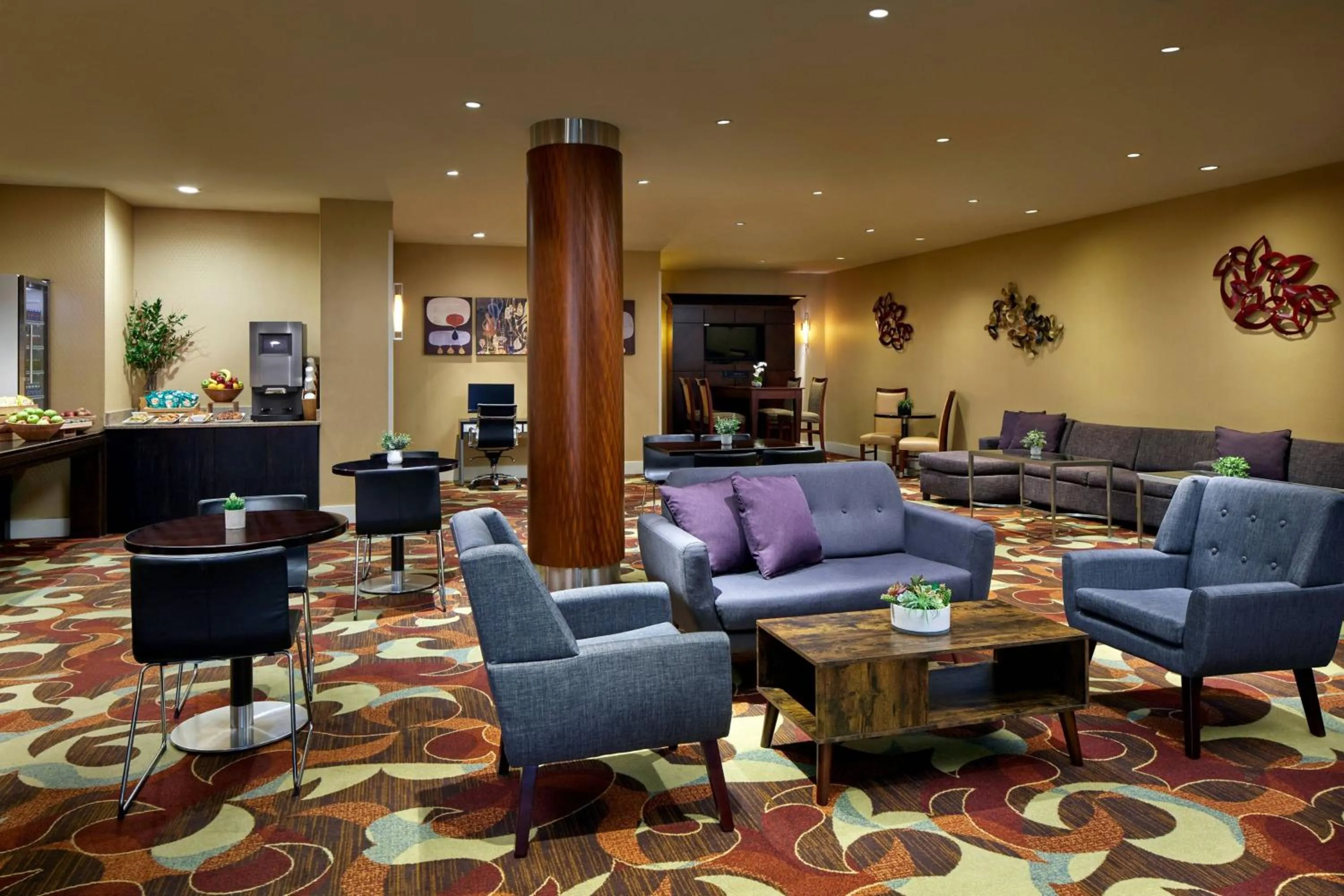 Lounge or bar in Washington Dulles Airport Marriott