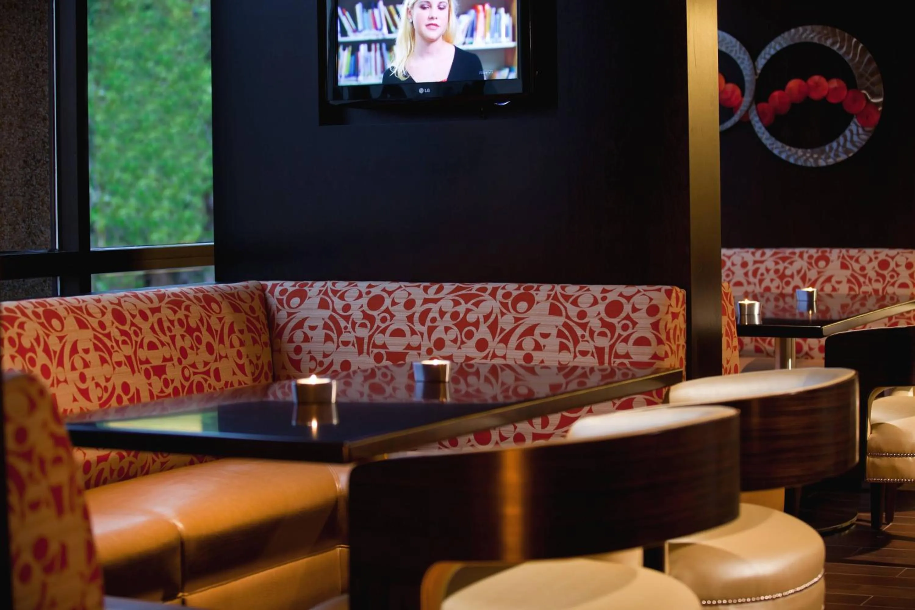 Lobby or reception in Washington Dulles Airport Marriott