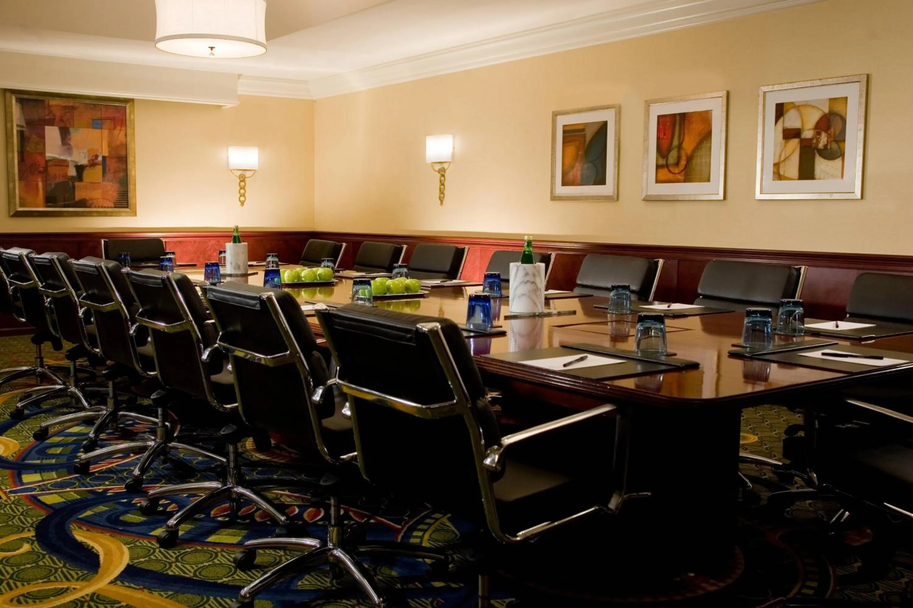 Meeting/conference room in Washington Dulles Airport Marriott