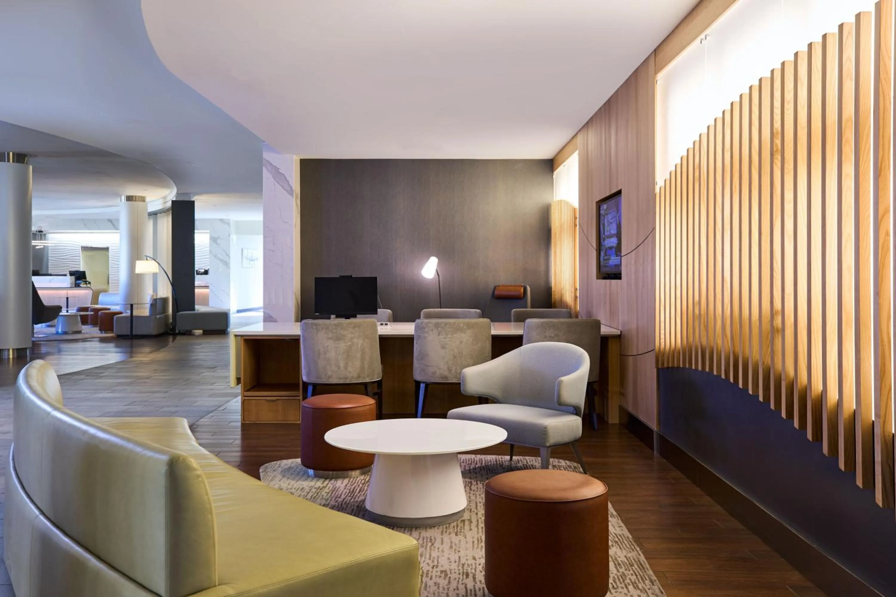 Lobby or reception in Washington Dulles Airport Marriott
