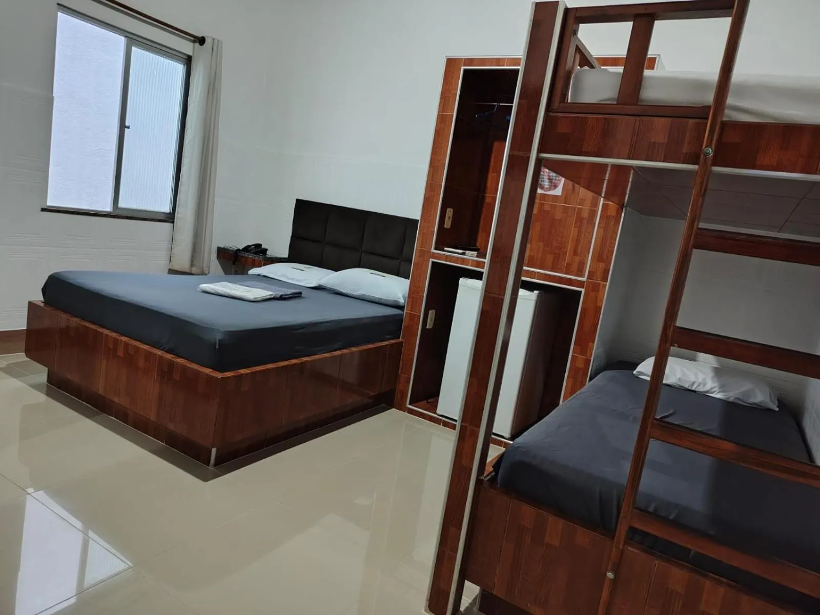 Triple Room in Hotel Val-de-Cans Aeroporto