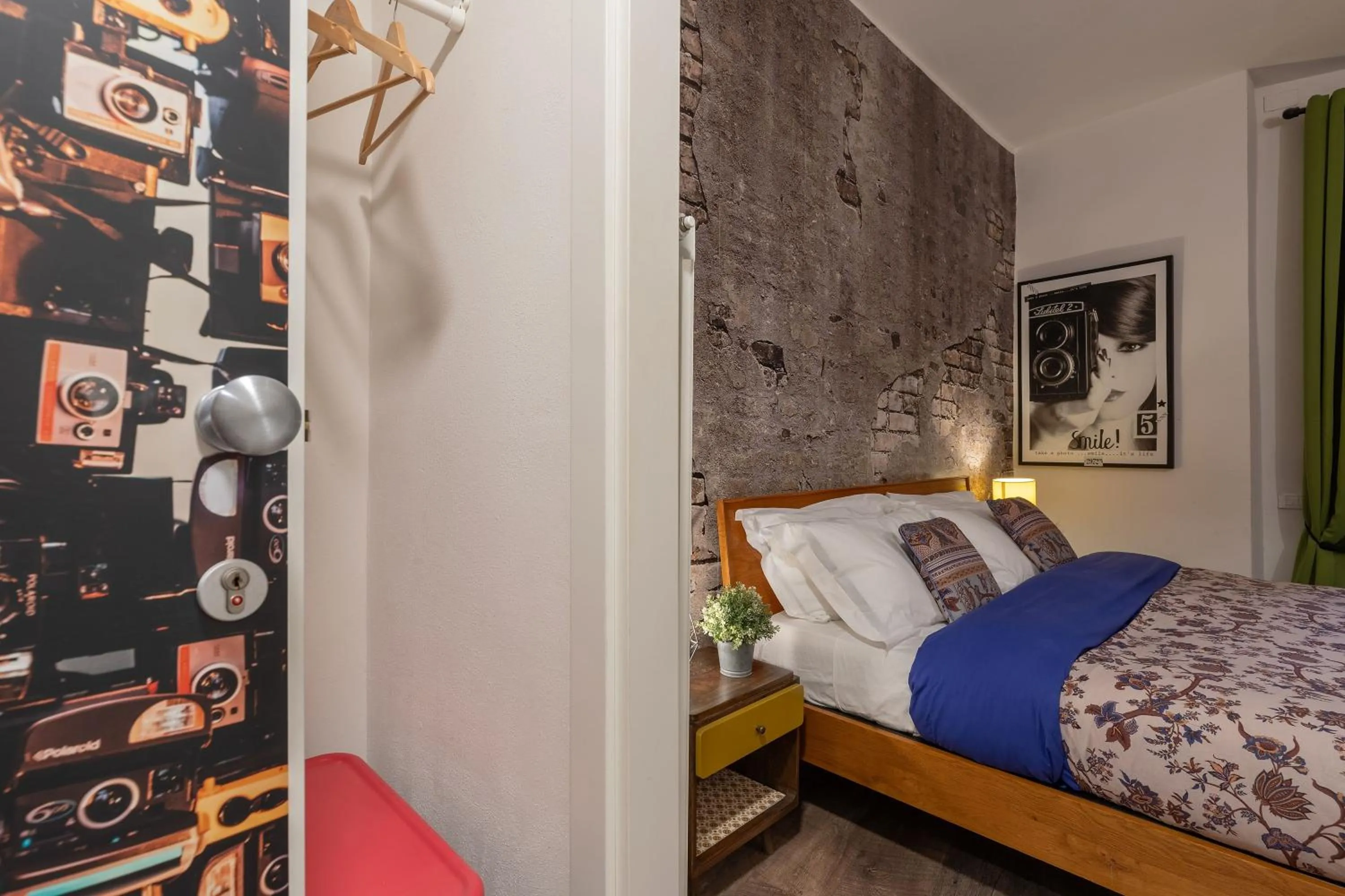 Bedroom, Bed in Coderooms