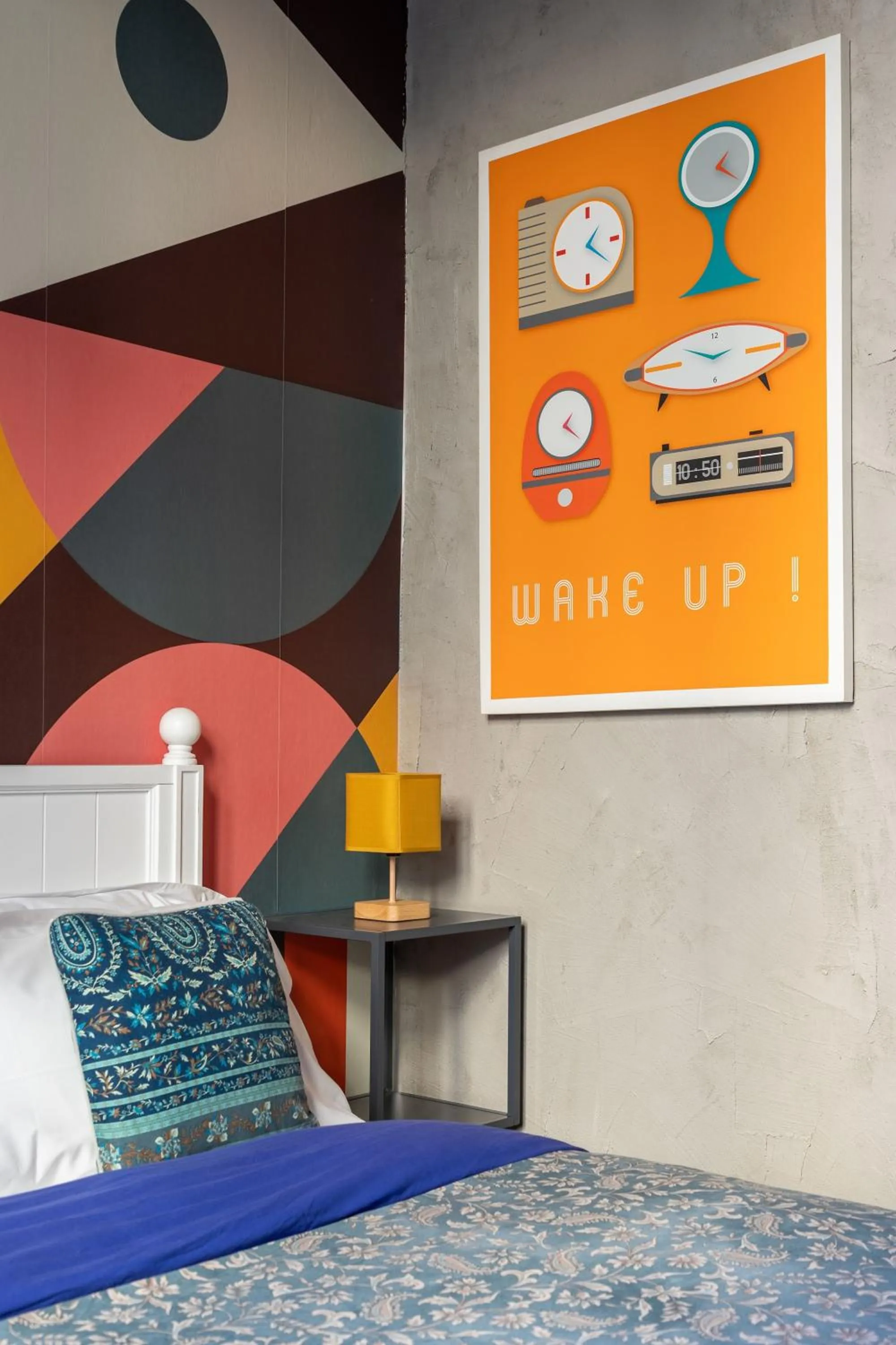 Decorative detail, Bed in Coderooms