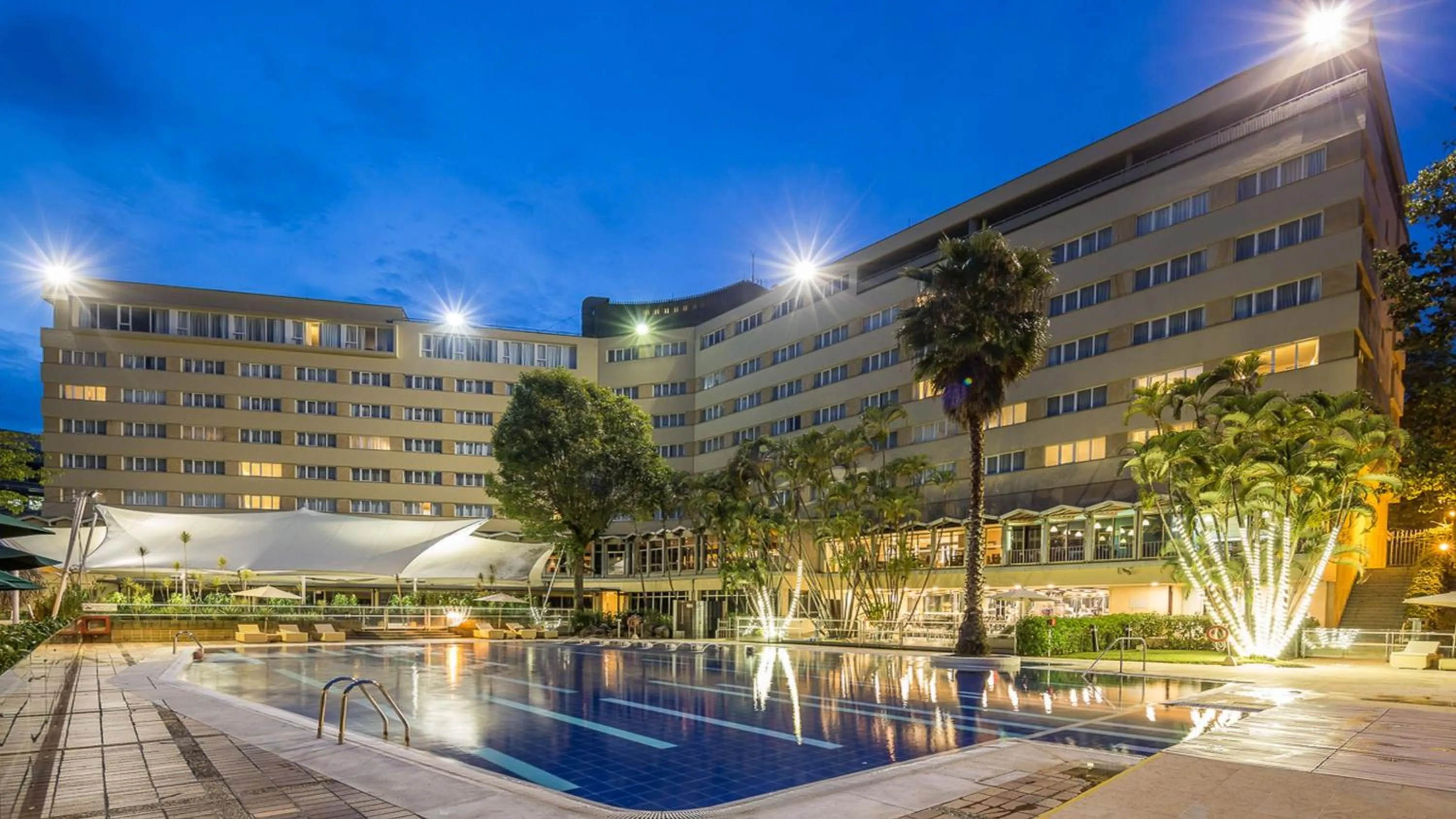 Swimming pool in InterContinental Medellin - Movich by IHG
