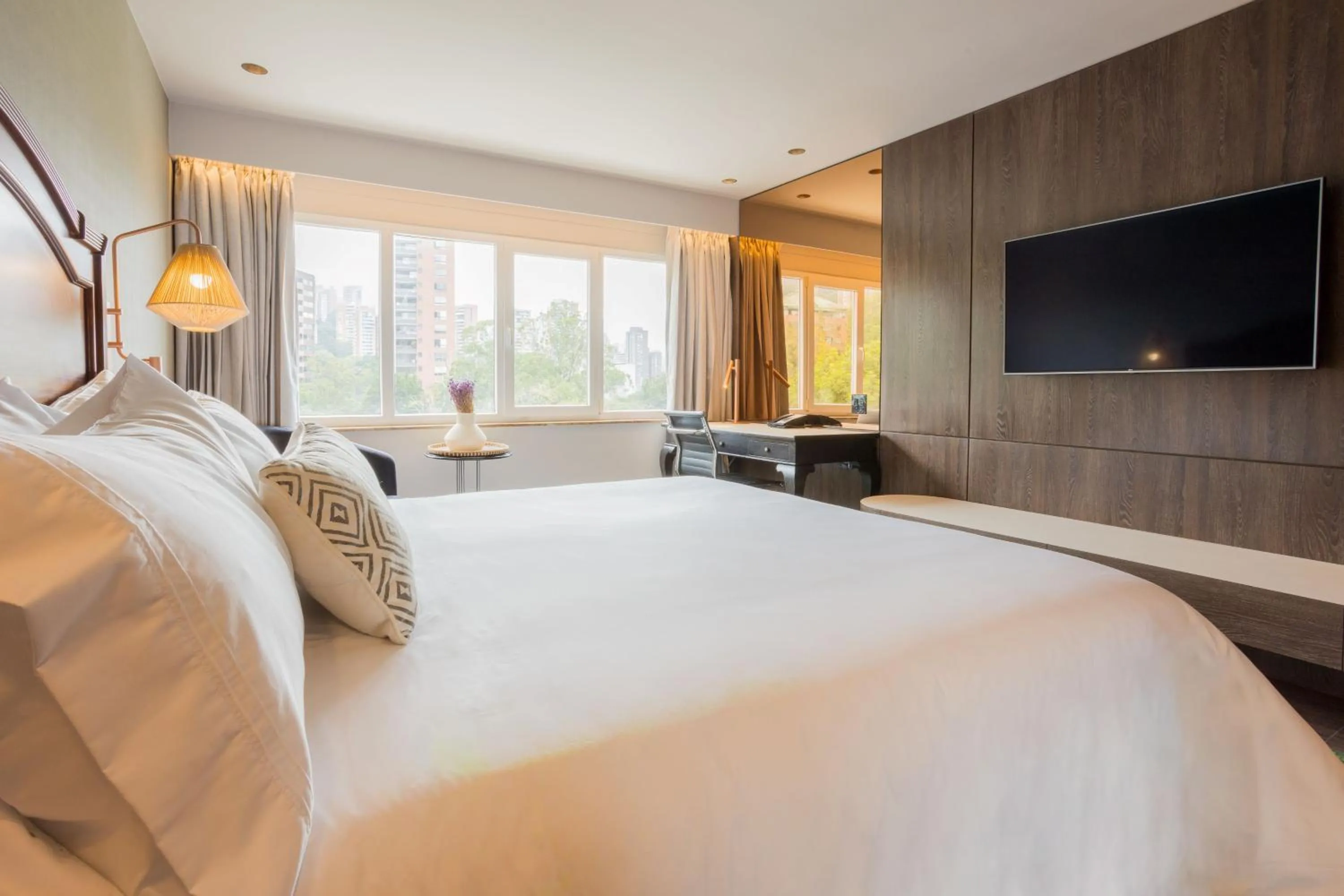 Bedroom, Bed in InterContinental Medellin - Movich by IHG