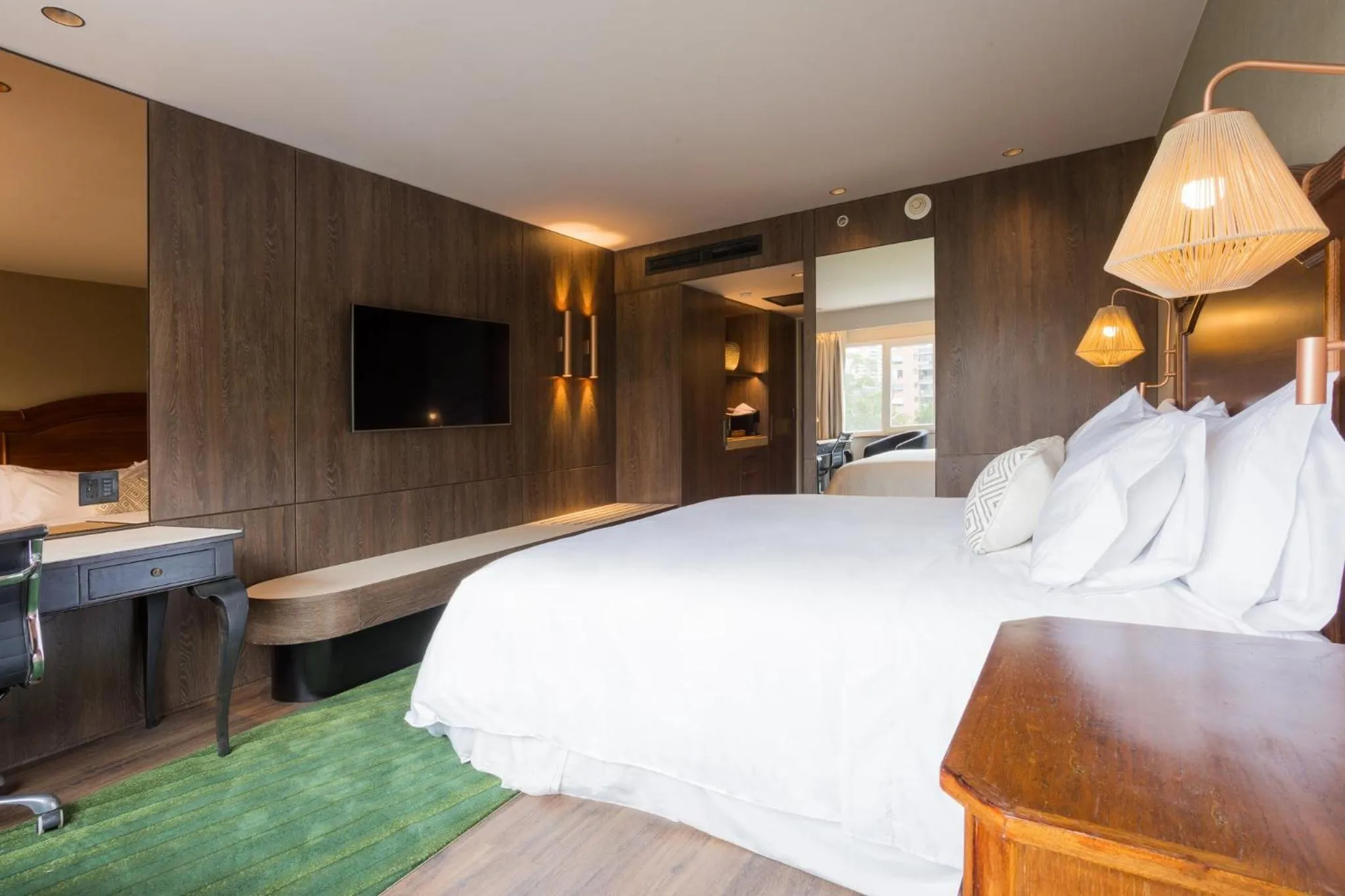 Photo of the whole room, Bed in InterContinental Medellin - Movich by IHG