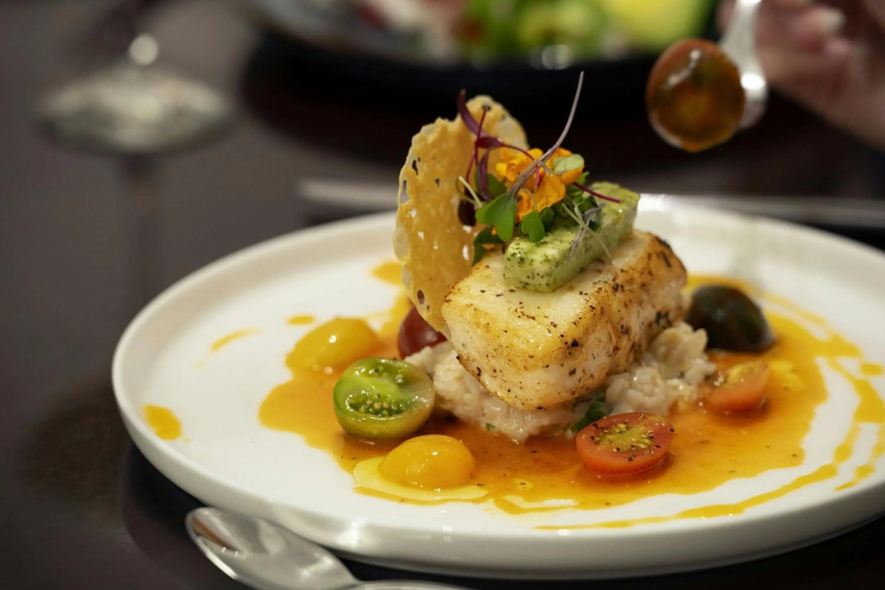 Lounge or bar in Irvine Marriott